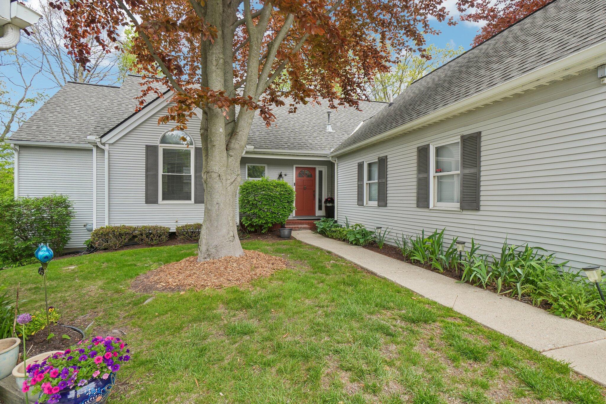 558 Heritage Drive Property Photo 1