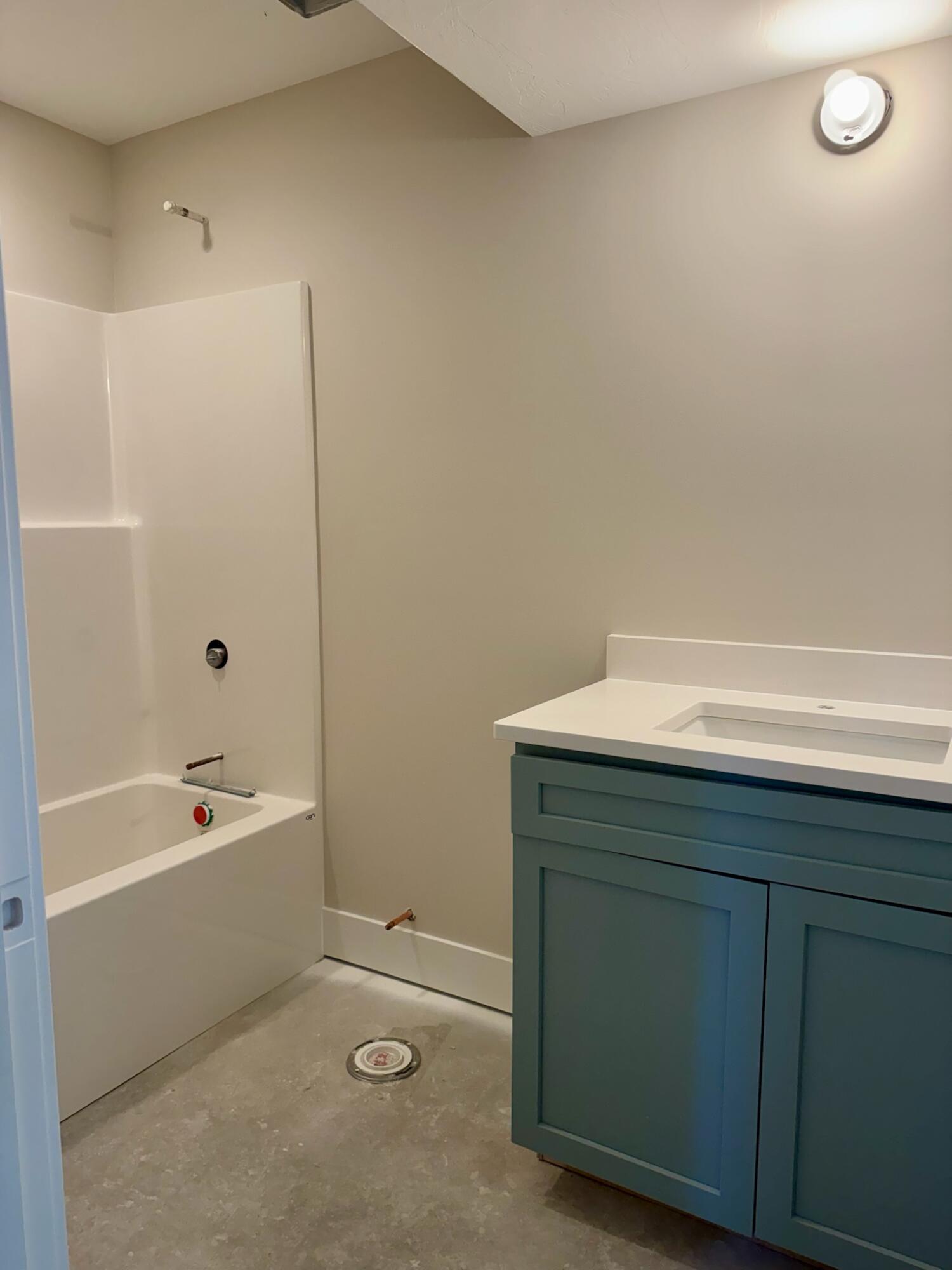 6009 Savannah Way 33 Property Photo 22