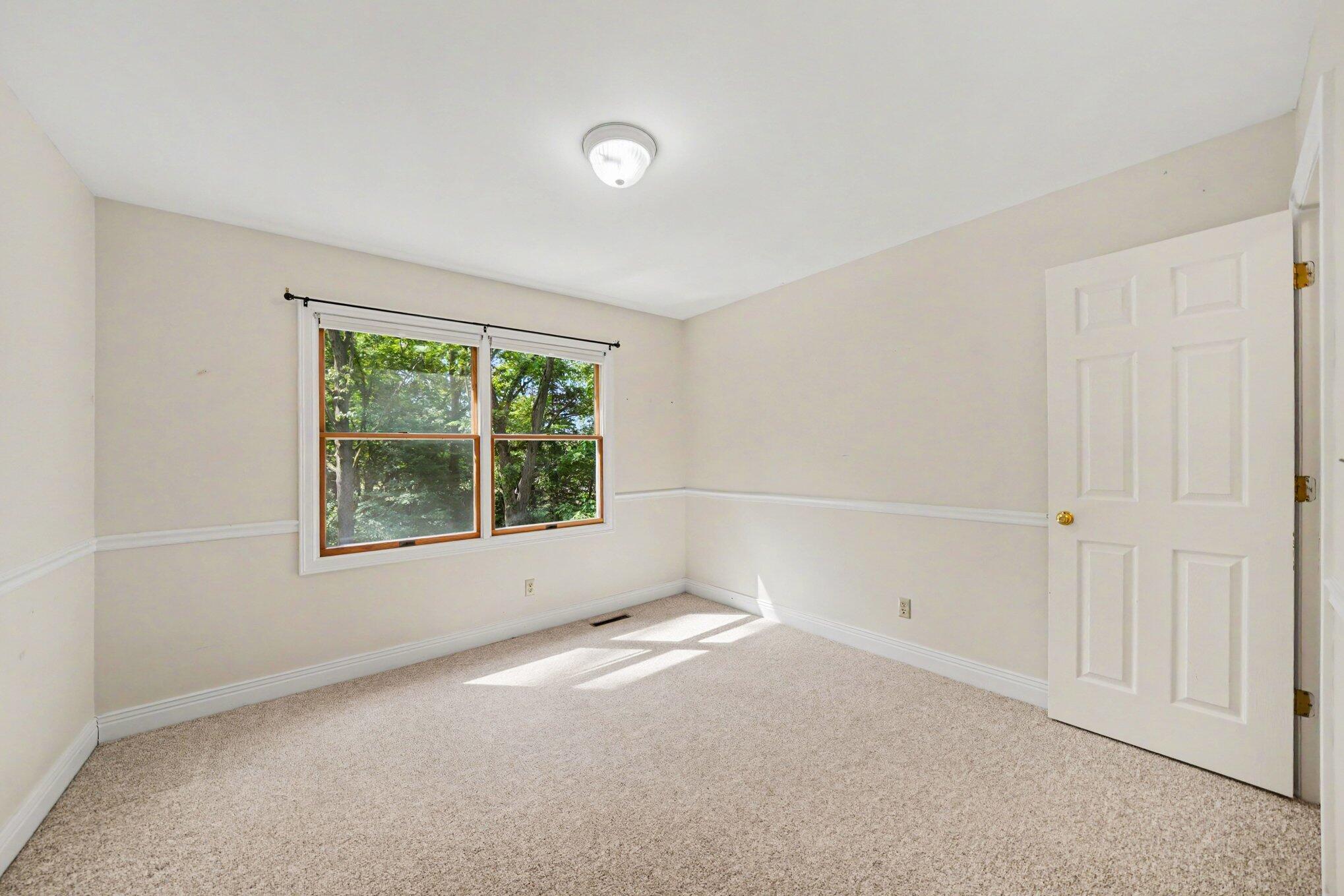 11261 Bridlewood Trail Property Photo 41