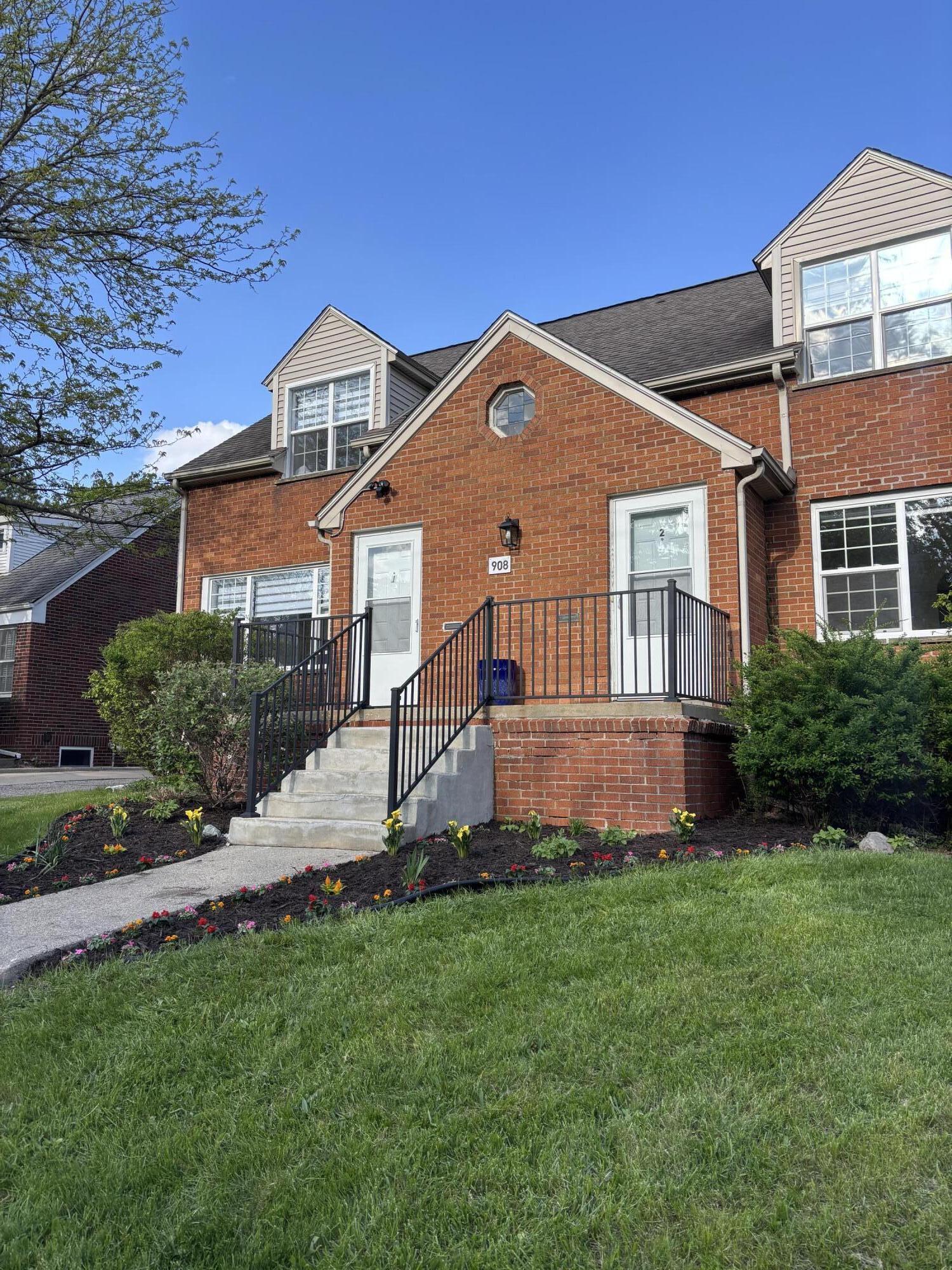 908 Spring Street Property Photo 45