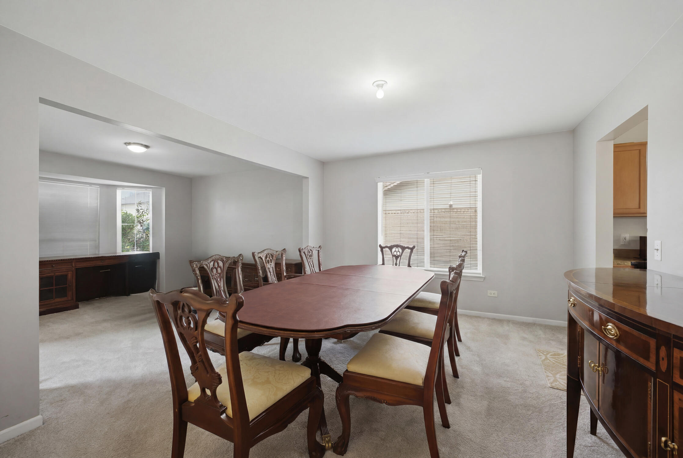 24224 Konarska Drive Property Photo 9