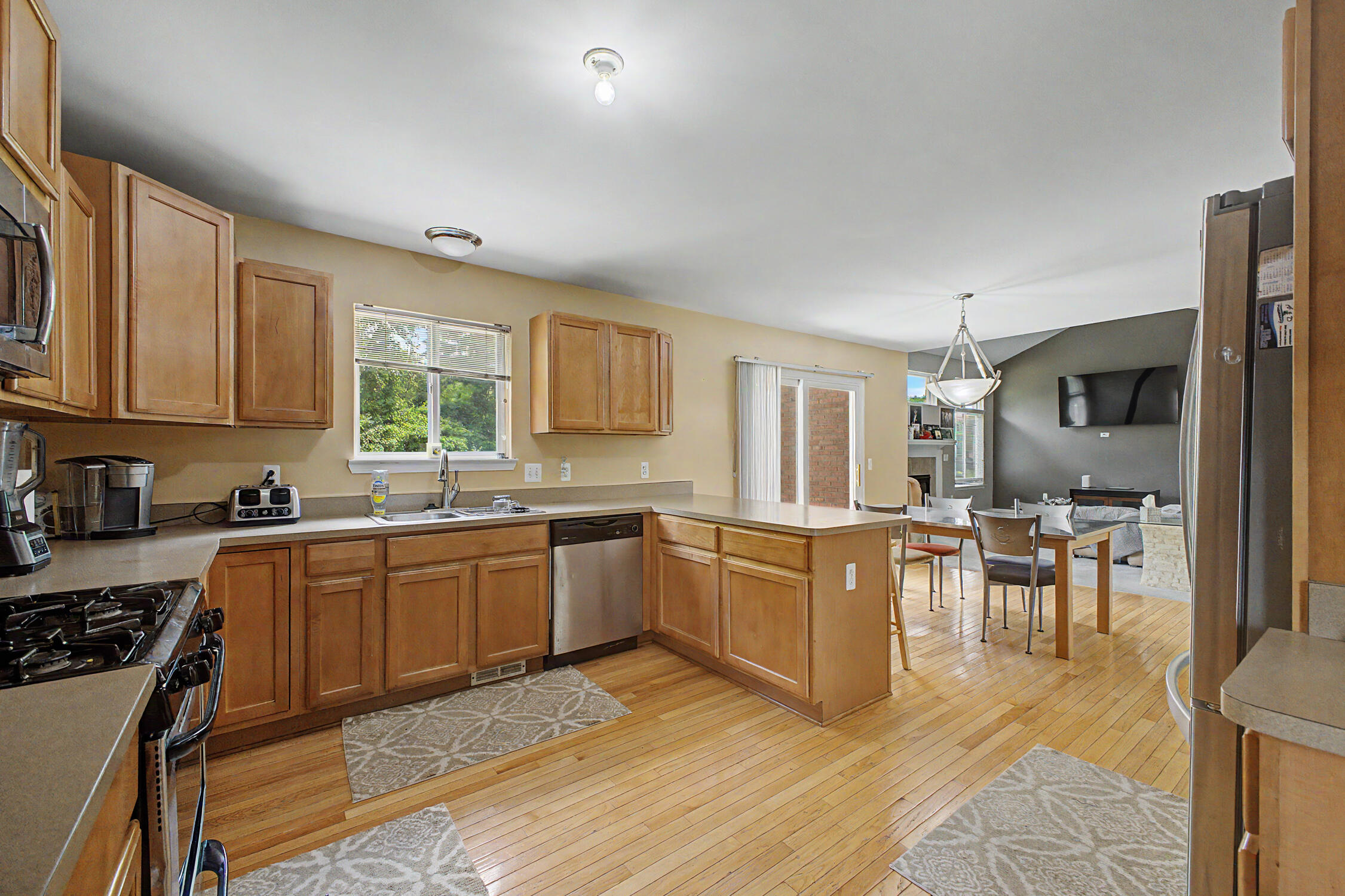 24224 Konarska Drive Property Photo 16