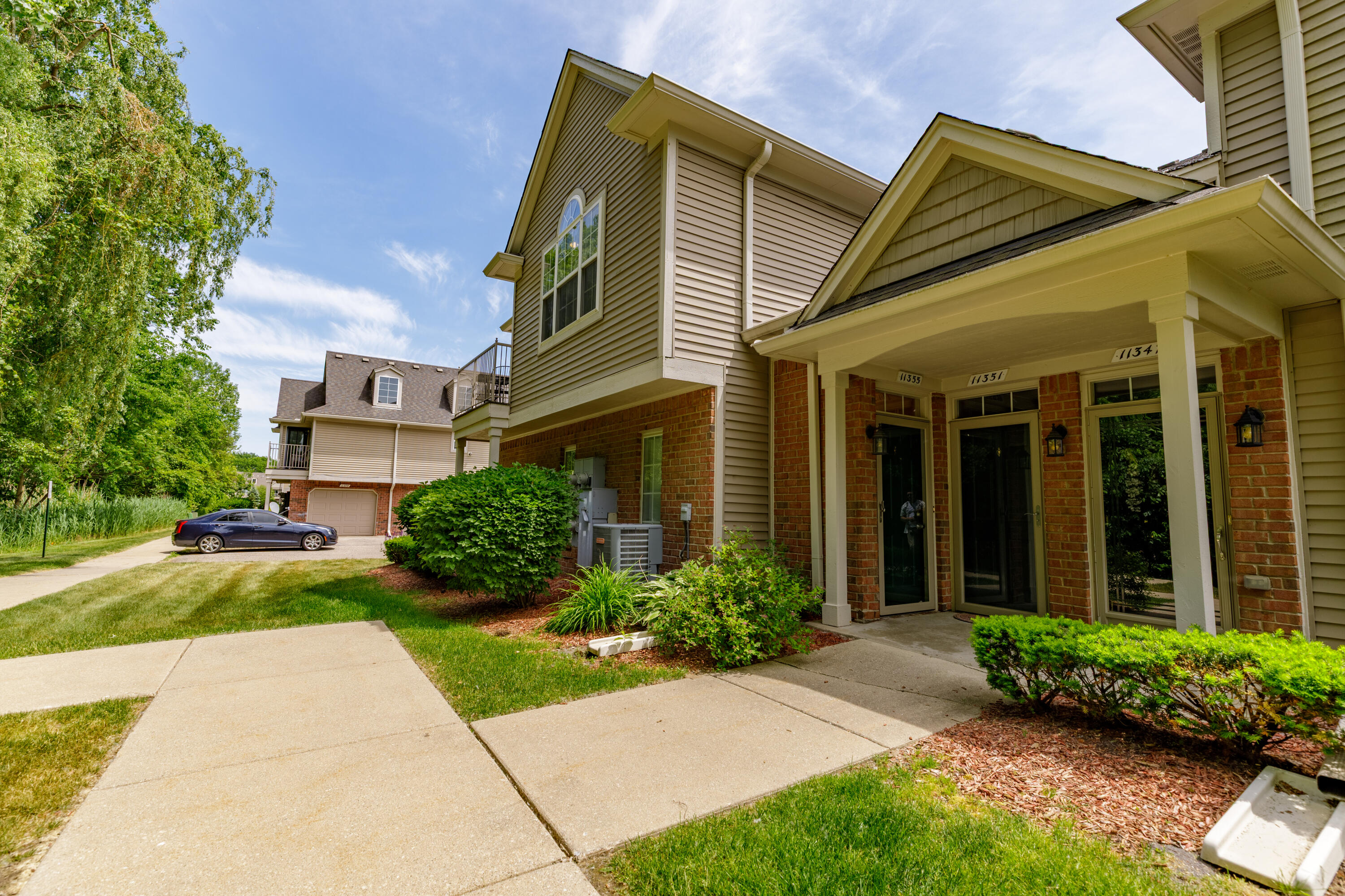 11355 N Woods Drive Property Photo 1