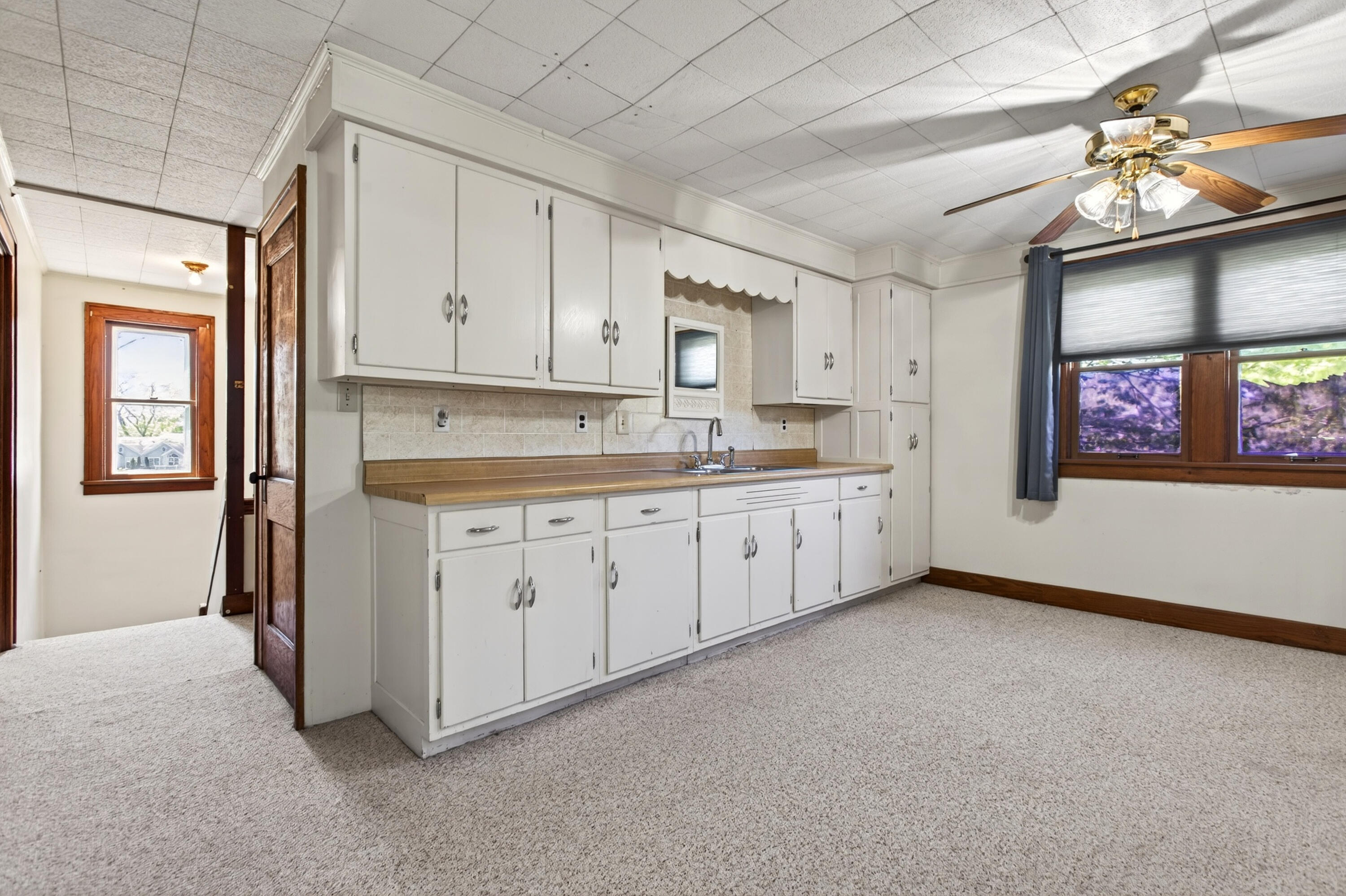 1536 E Nickerson Avenue Property Photo 19