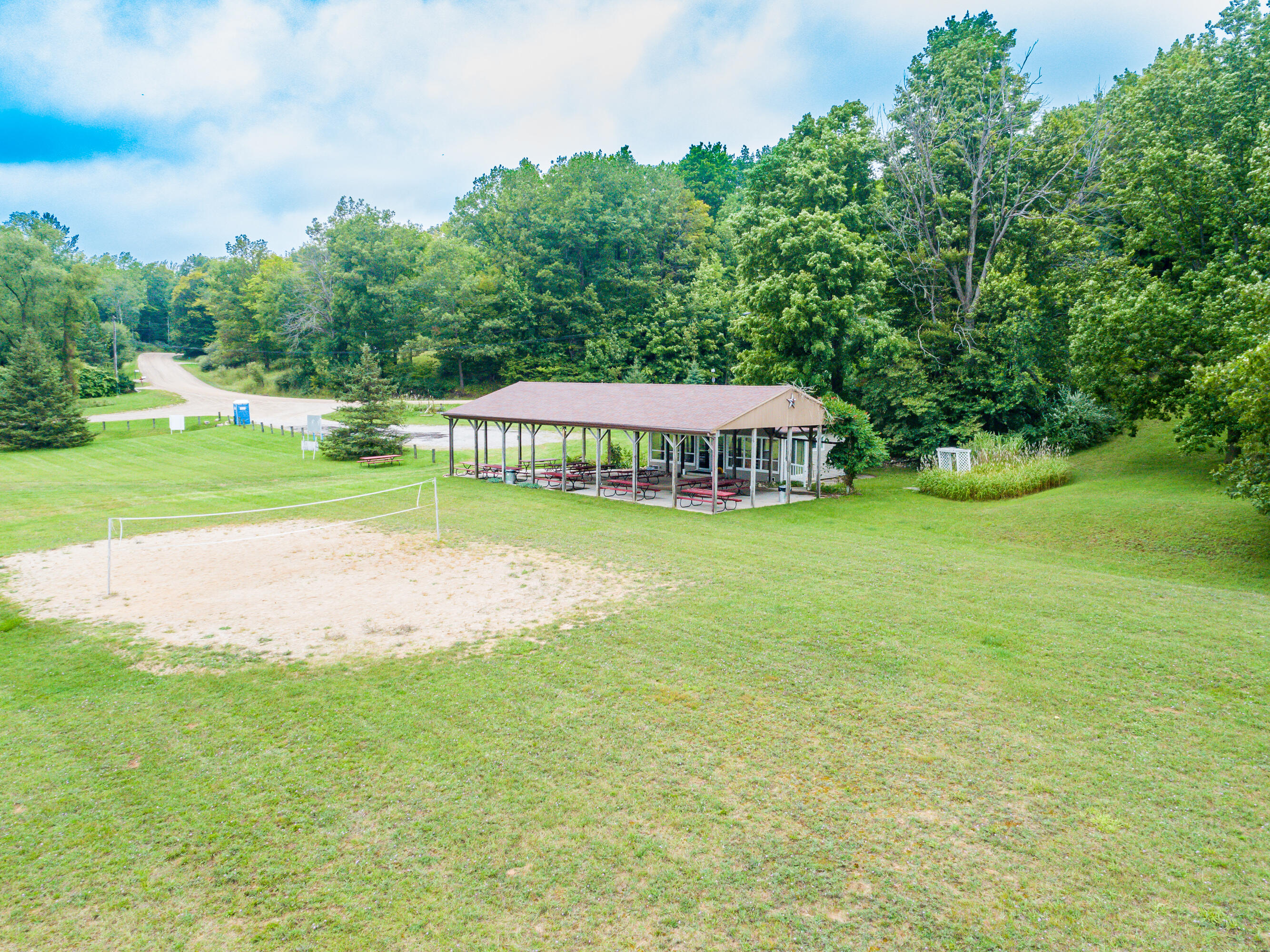 23085 Huron Trail Property Photo 11