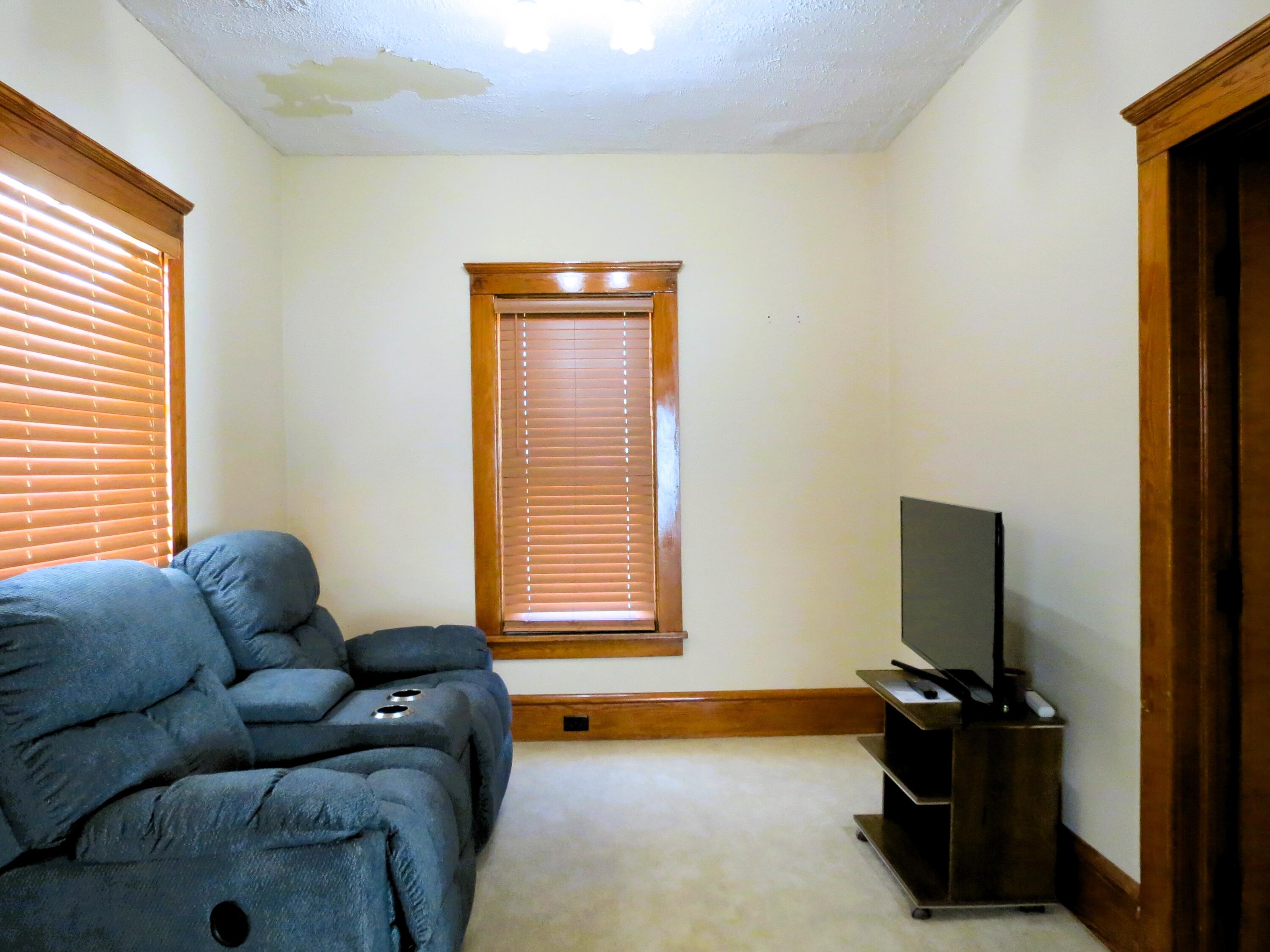 743 Ellery Avenue Property Photo 6