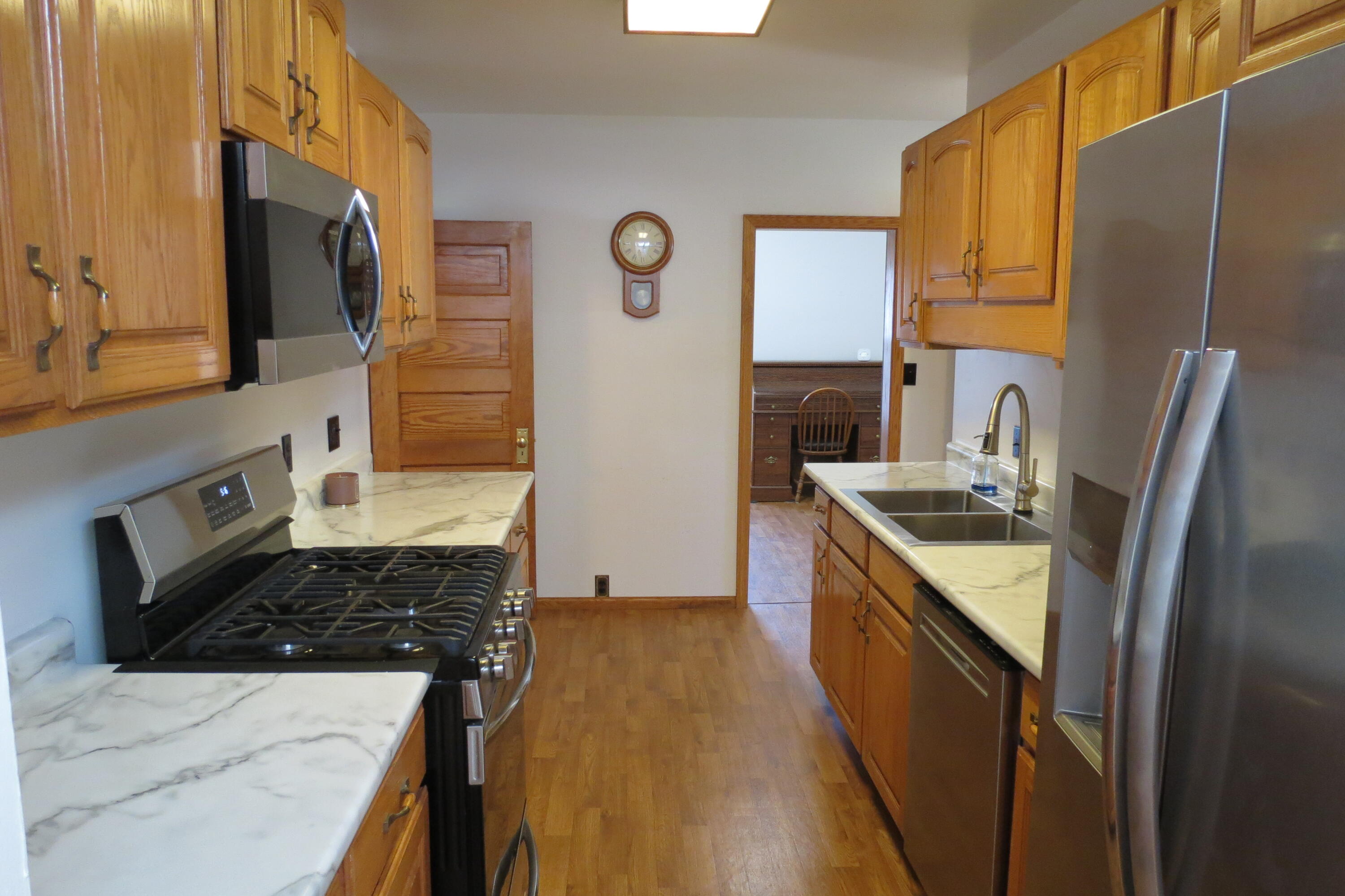 743 Ellery Avenue Property Photo 18