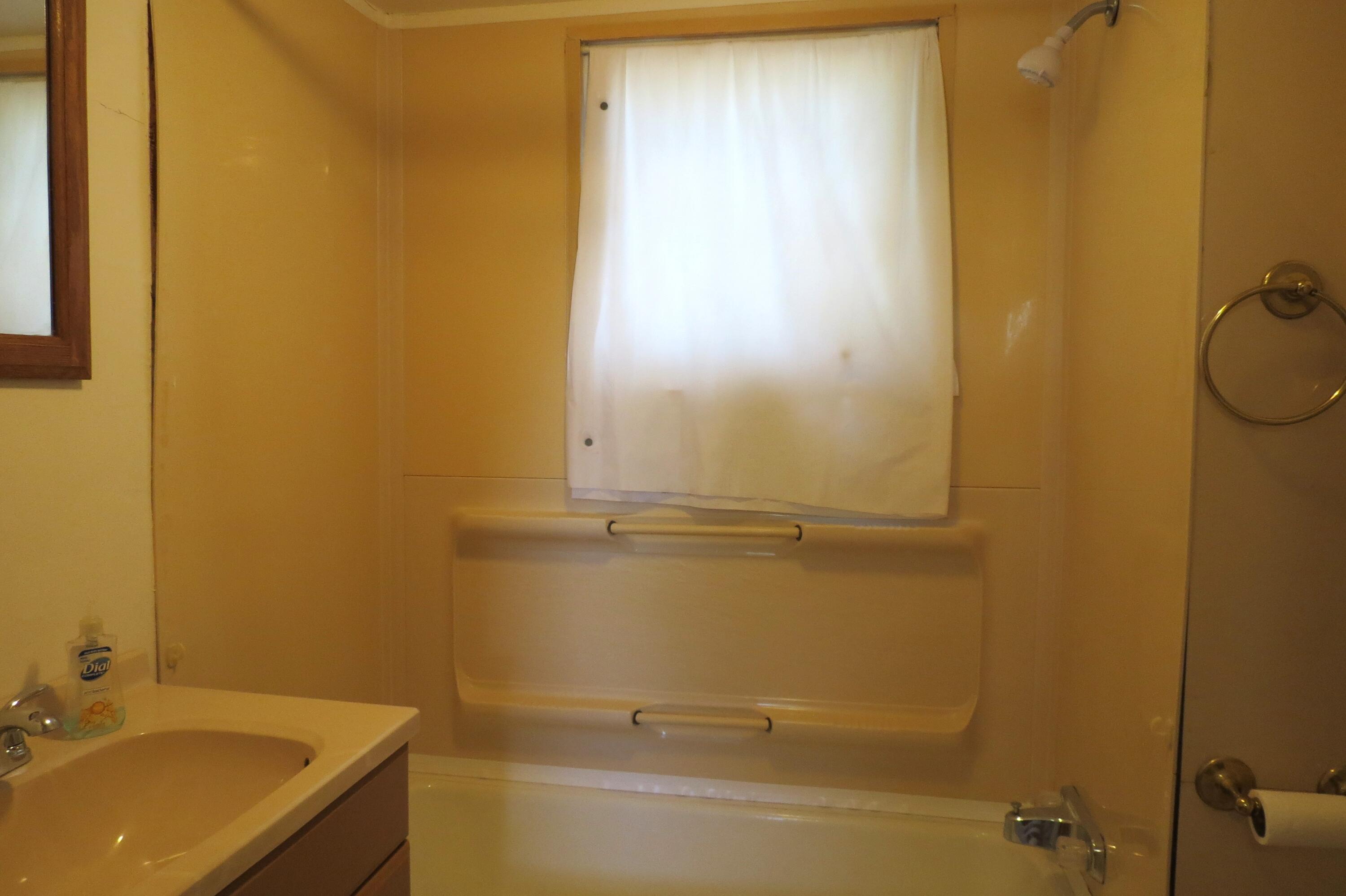 743 Ellery Avenue Property Photo 39