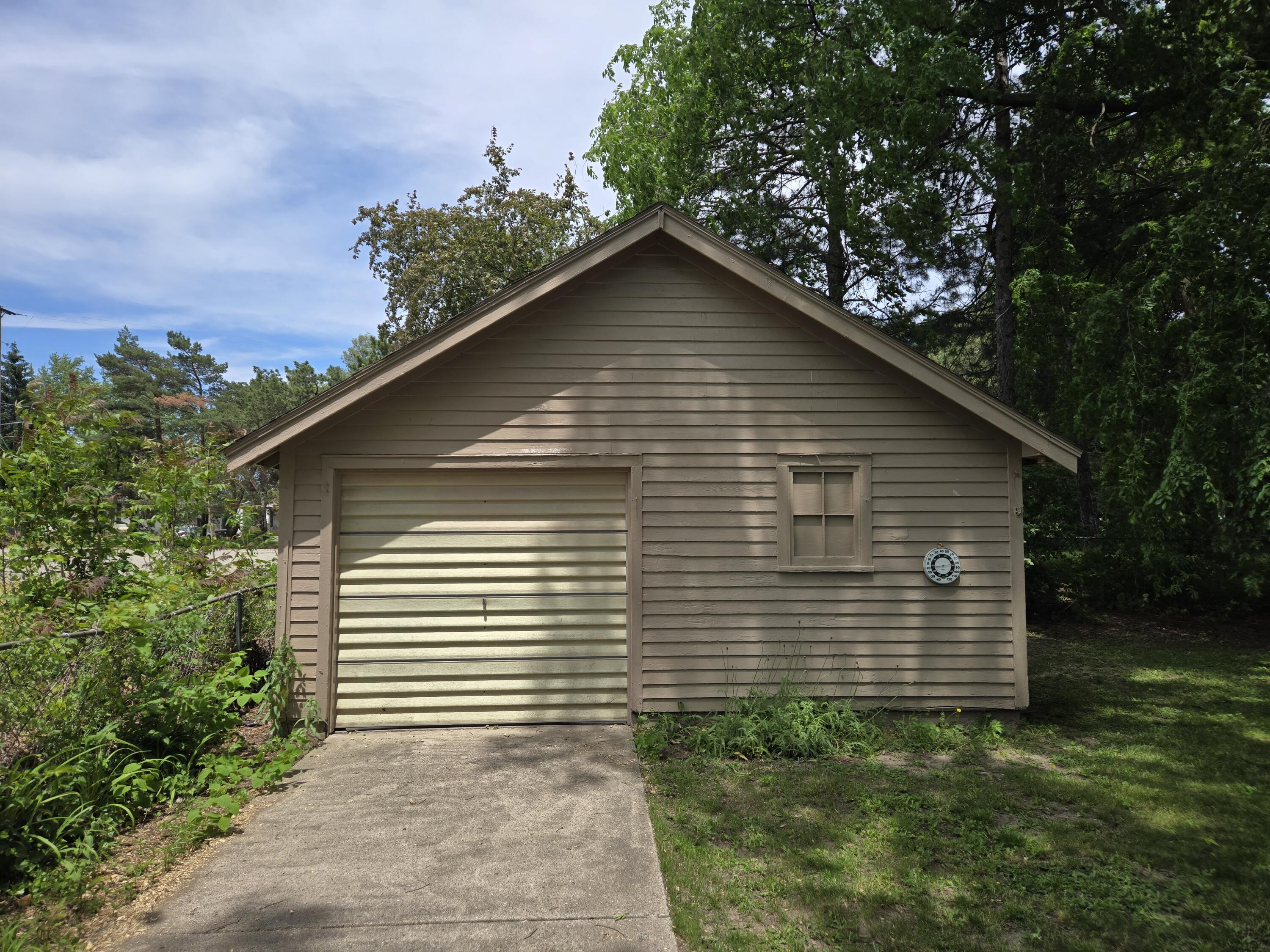 1313 Mason Street Ne Property Photo 16