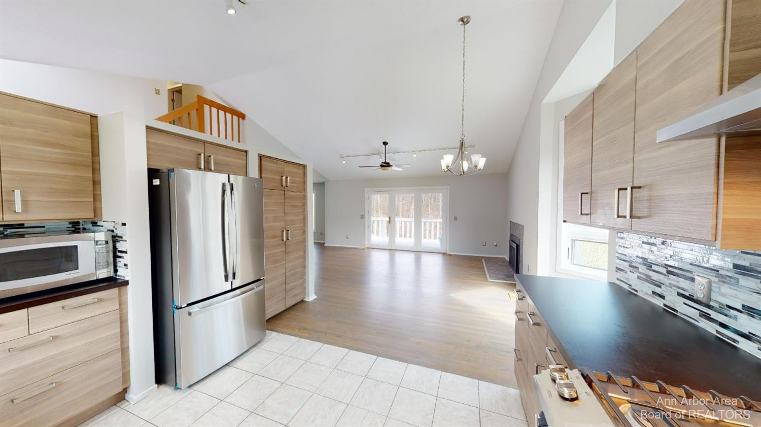 1280 Sunset Road Property Photo 5