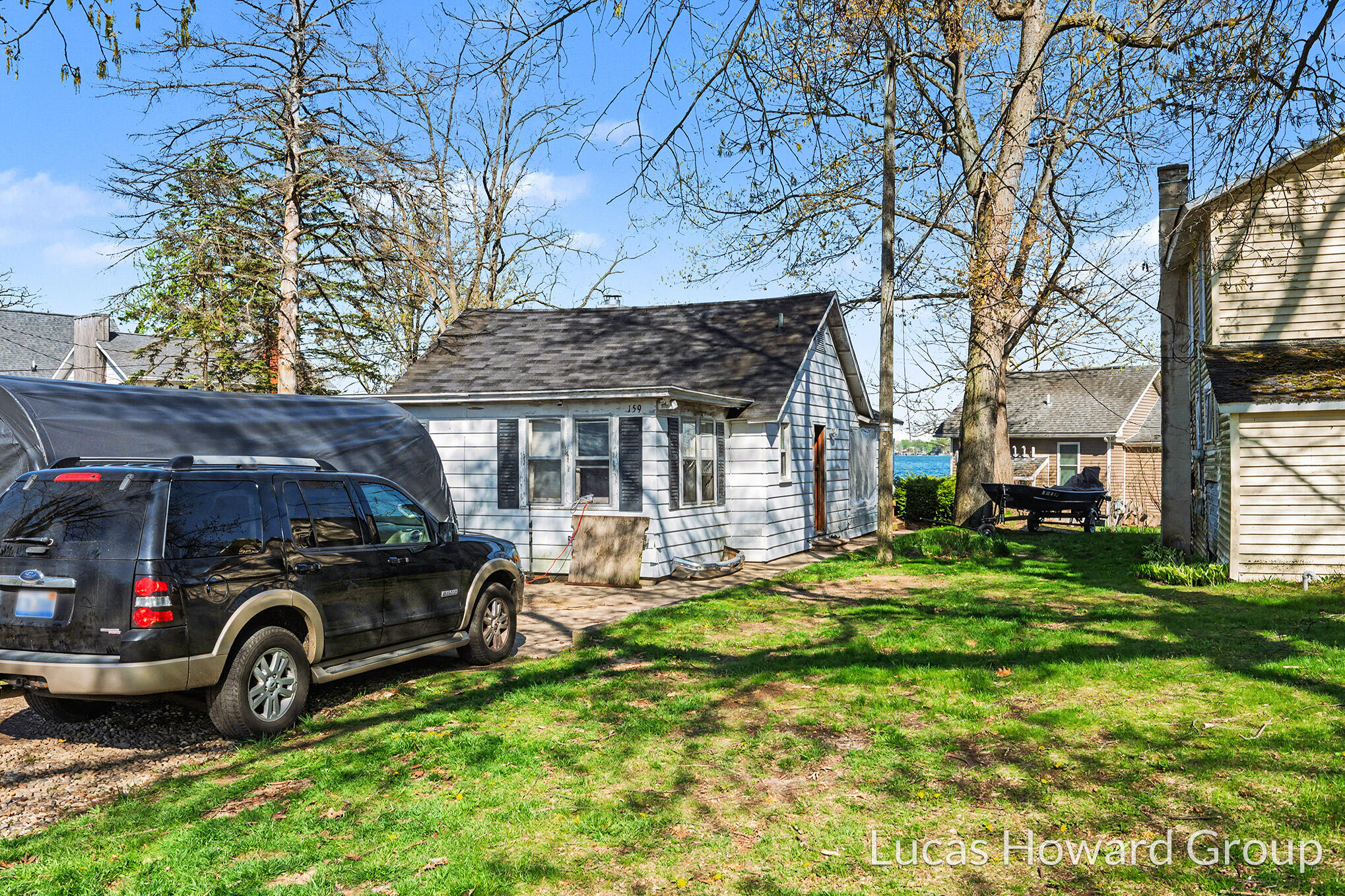 26027903 Property Photo 35