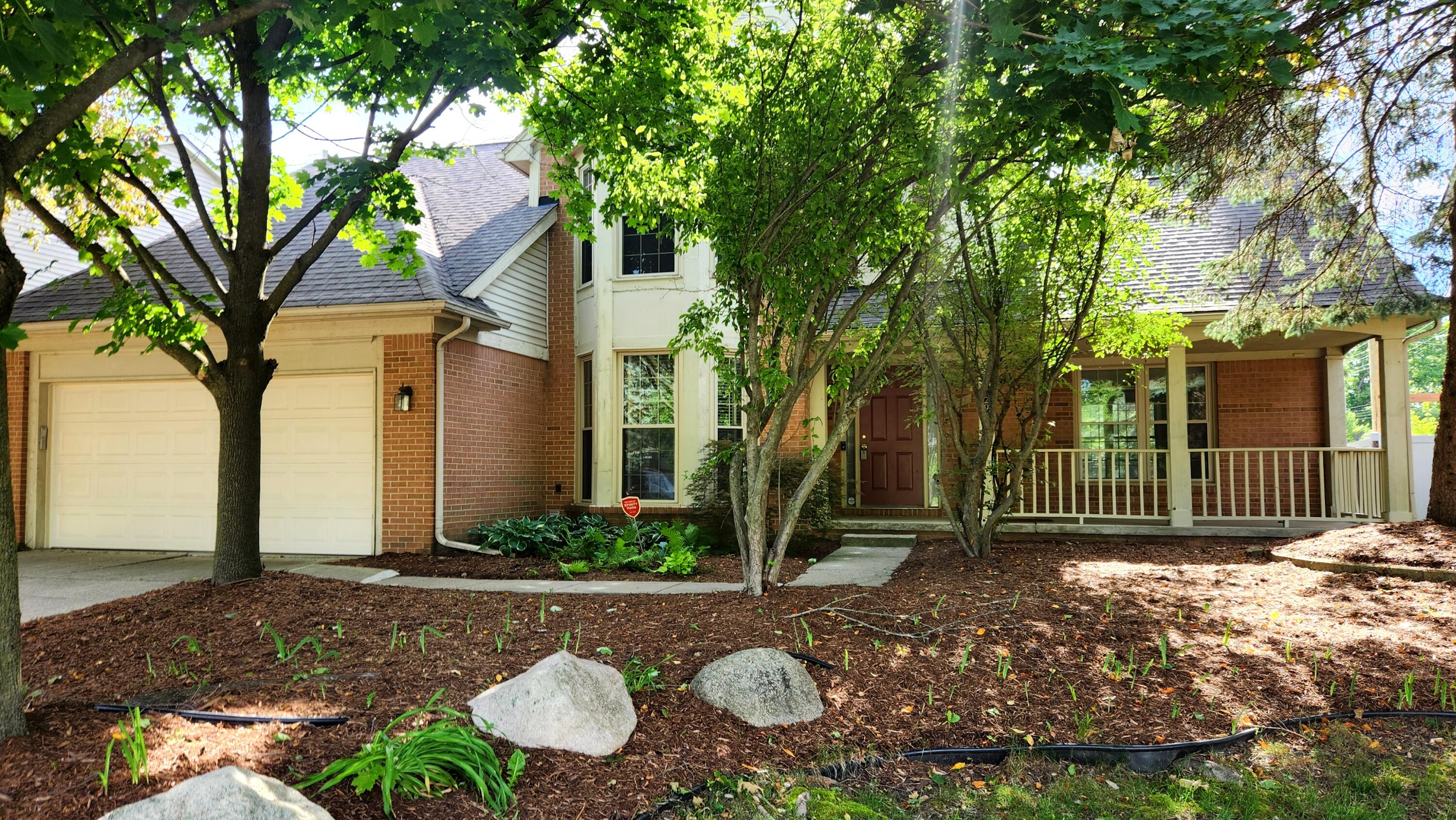 2987 Leslie Park Circle Property Photo 1