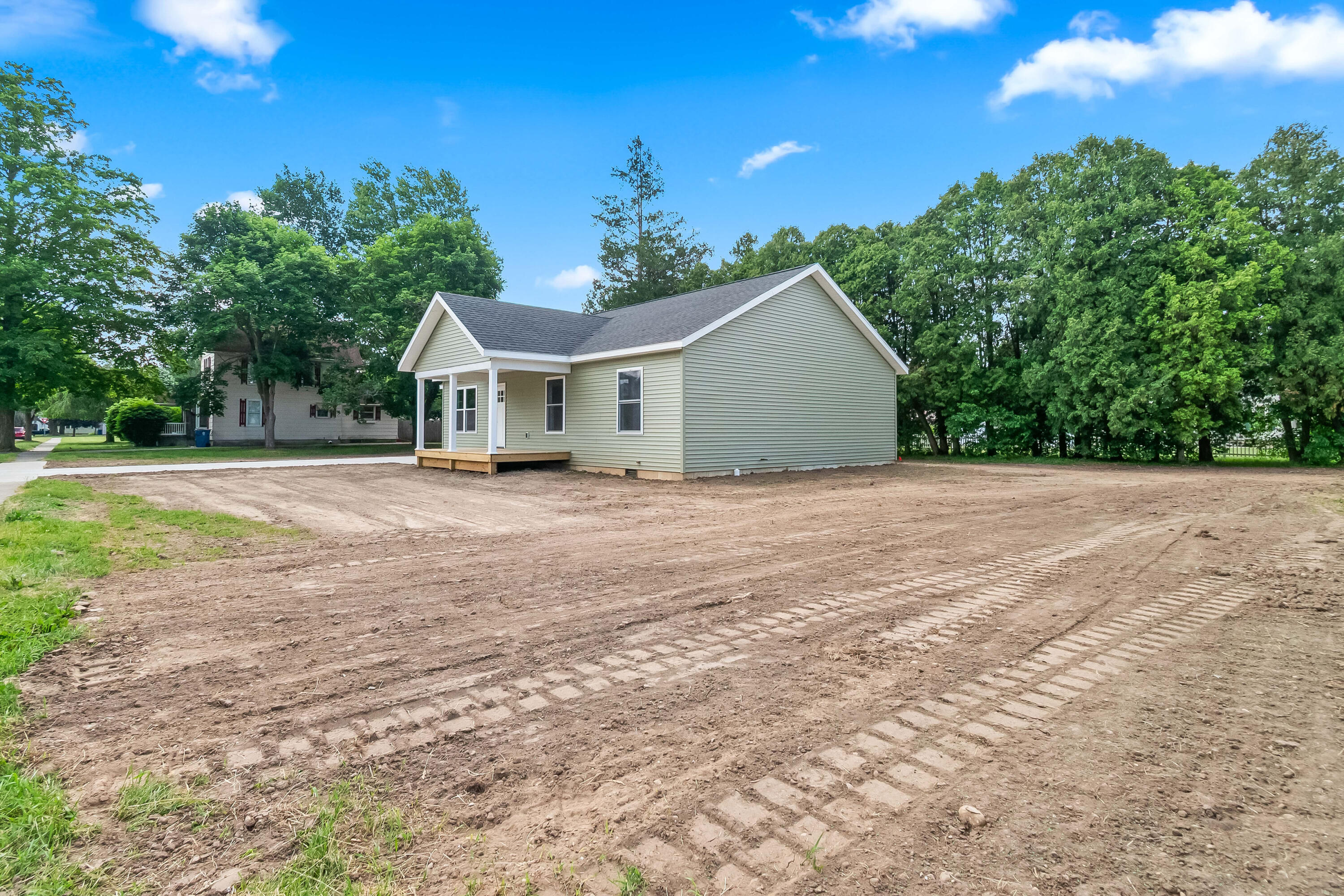 203 Pelton Avenue Property Photo 4