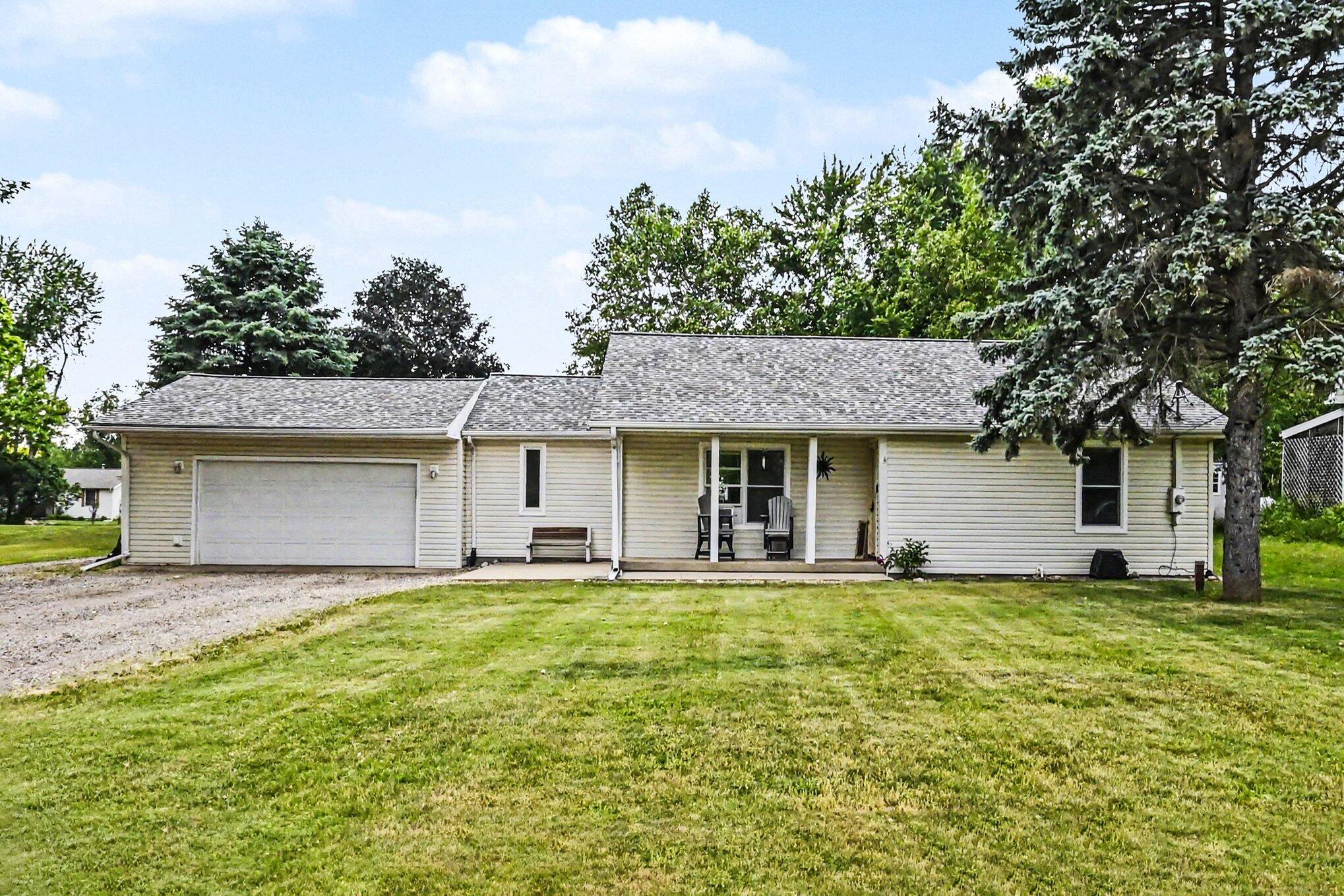 11332 Crestview Drive E Property Photo 29