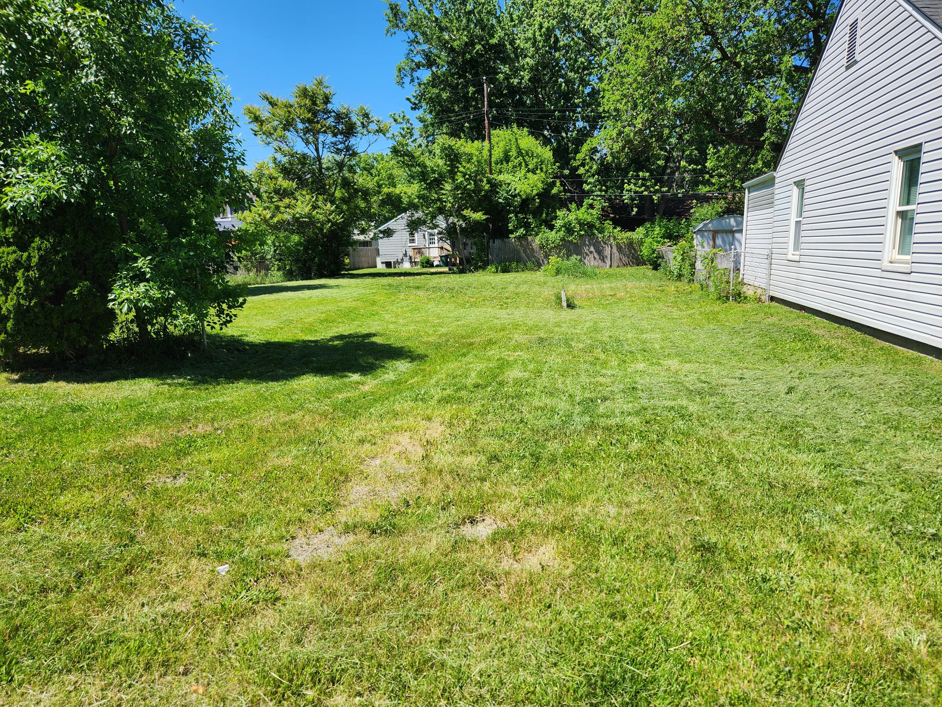 351 E Milton Avenue Property Photo 1
