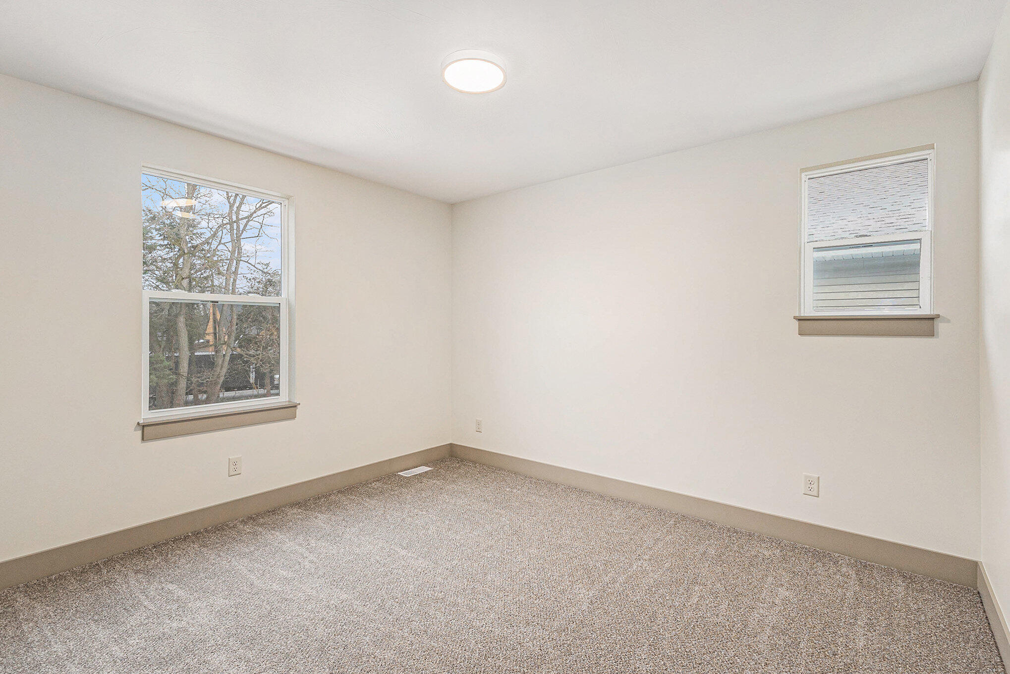 2119 Linden Avenue Se Property Photo 10
