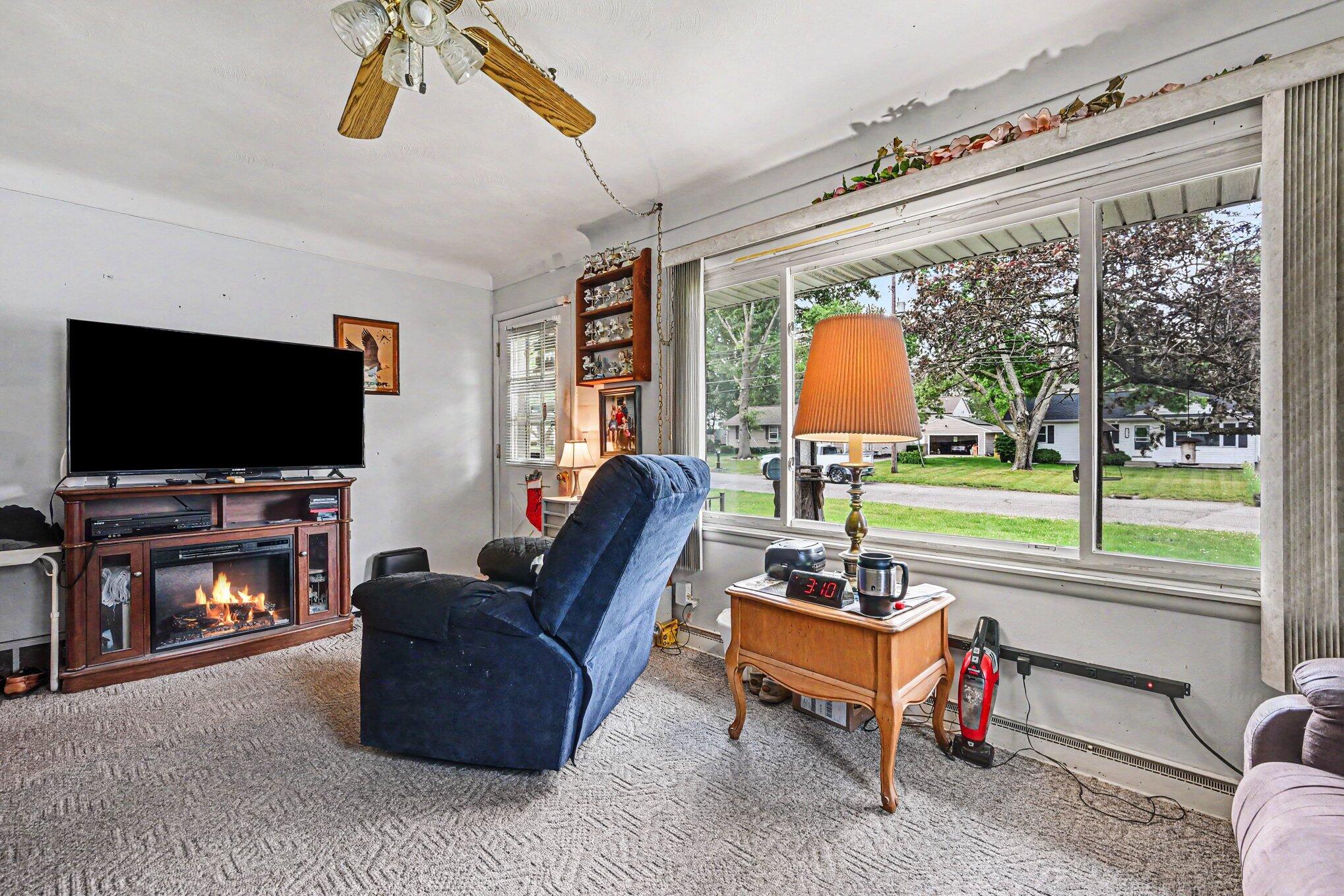 2519 Rolling Hill Avenue Property Photo 4