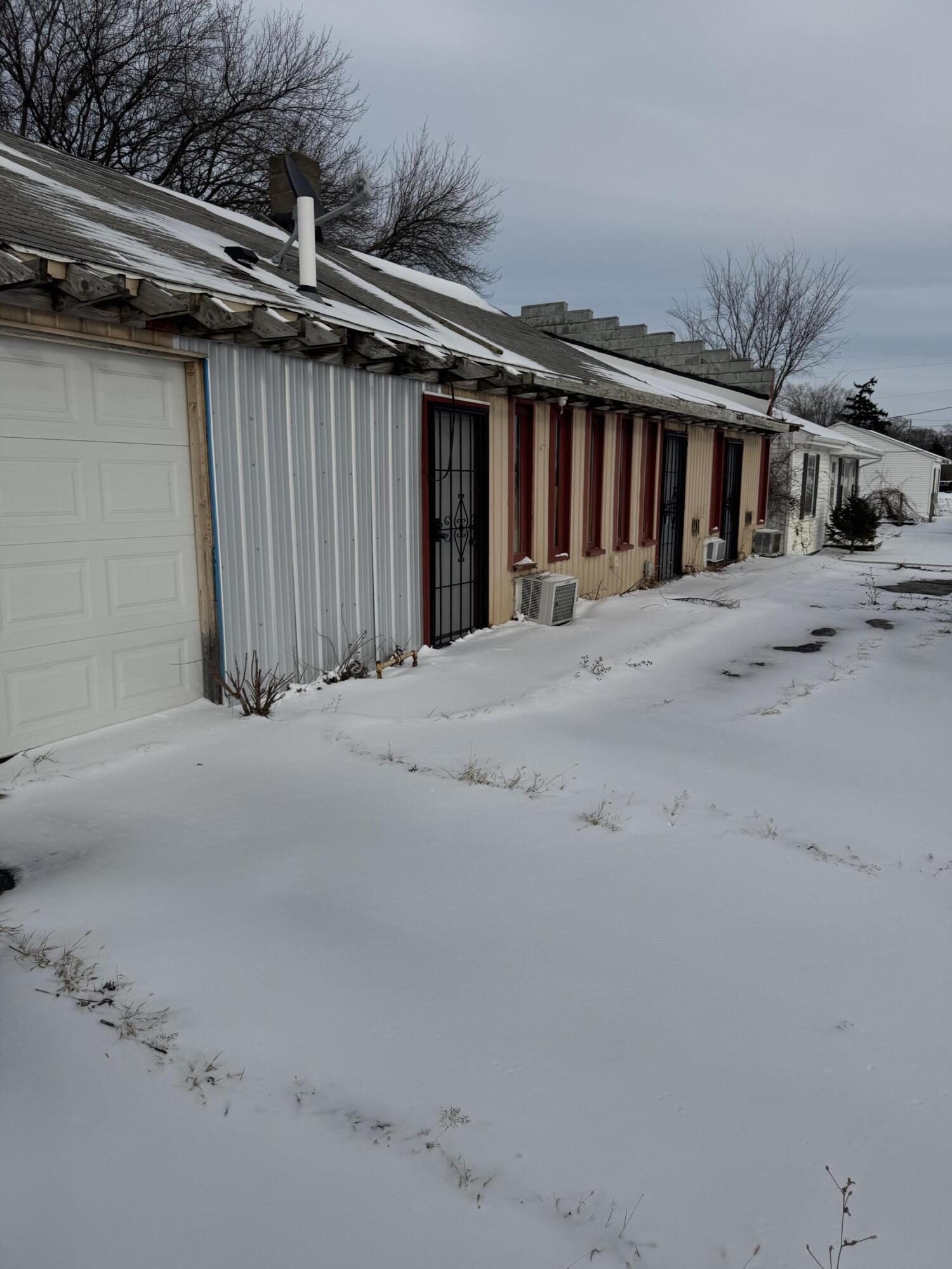 1175 E Napier Avenue Property Photo 7