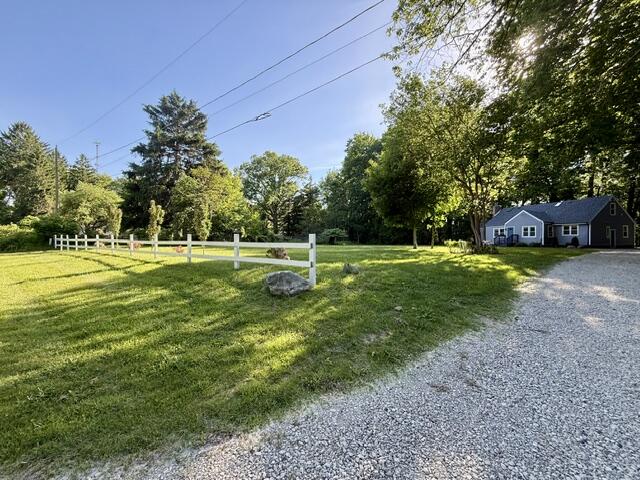 16002 Lakeside Road Property Photo 5