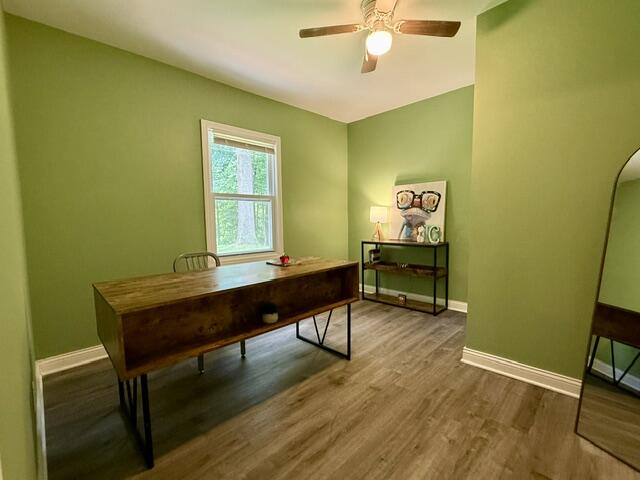 16002 Lakeside Road Property Photo 28