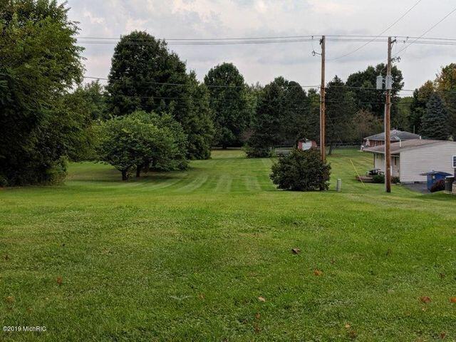 1025 E Front Street Property Photo 1