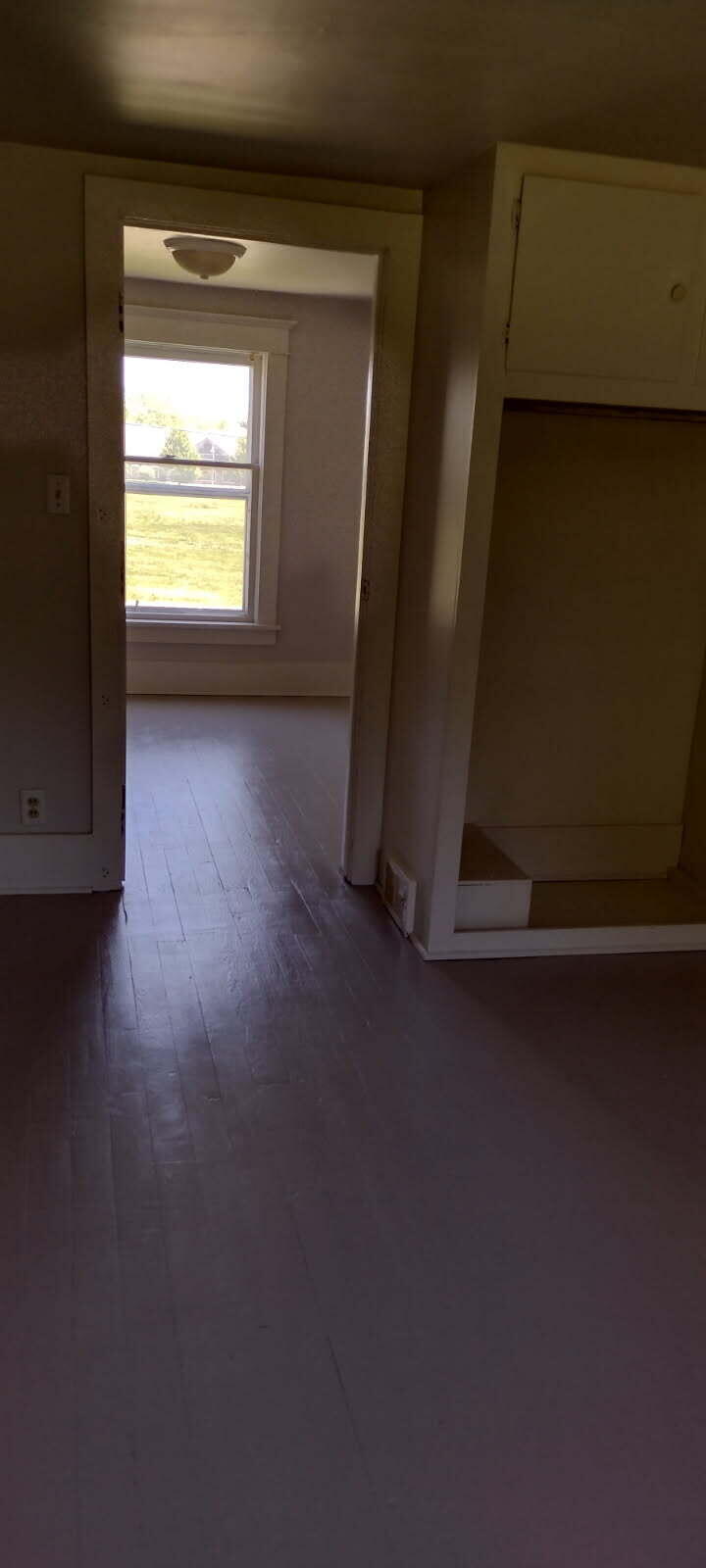 354 Country Club Road Property Photo 11