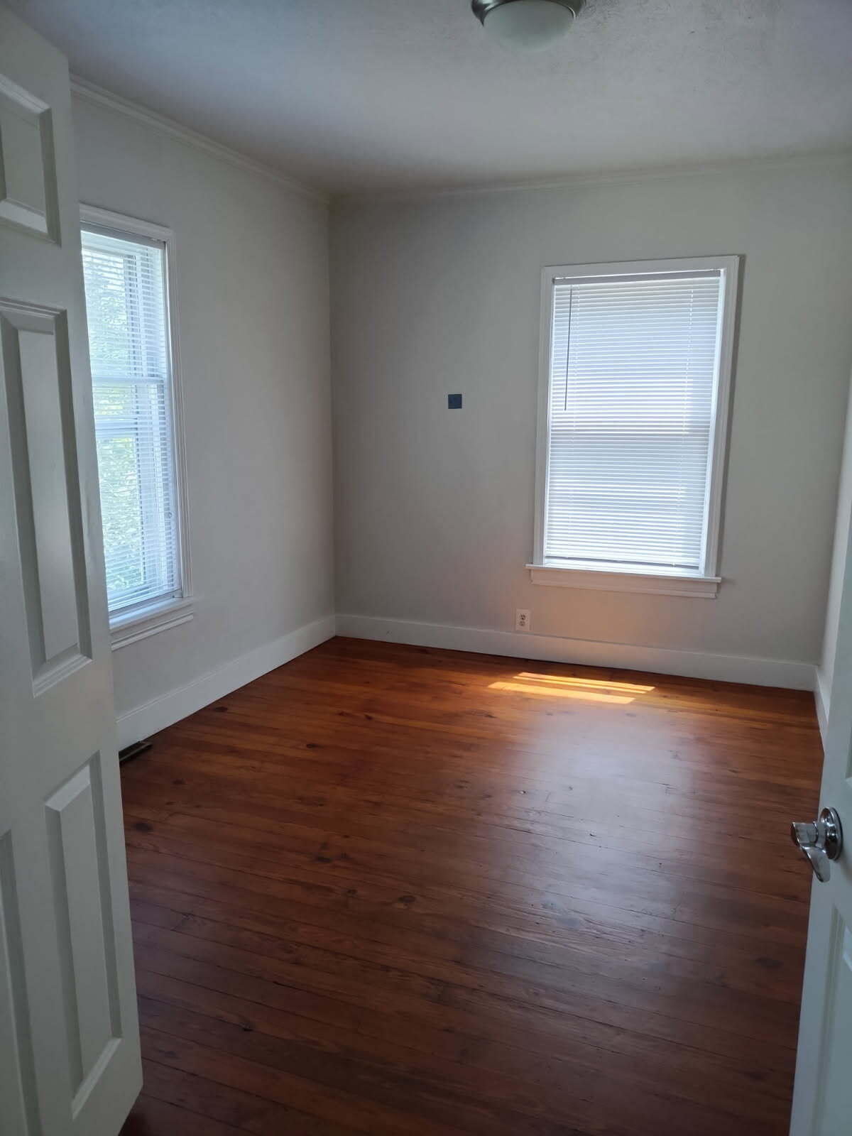 354 Country Club Road Property Photo 15