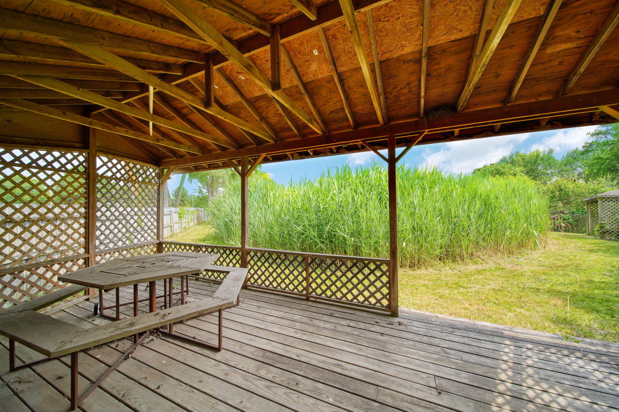 5550 E Carleton Road Property Photo 4