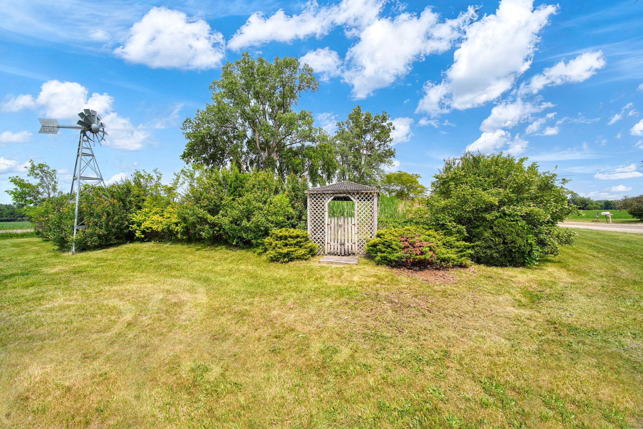 5550 E Carleton Road Property Photo 34