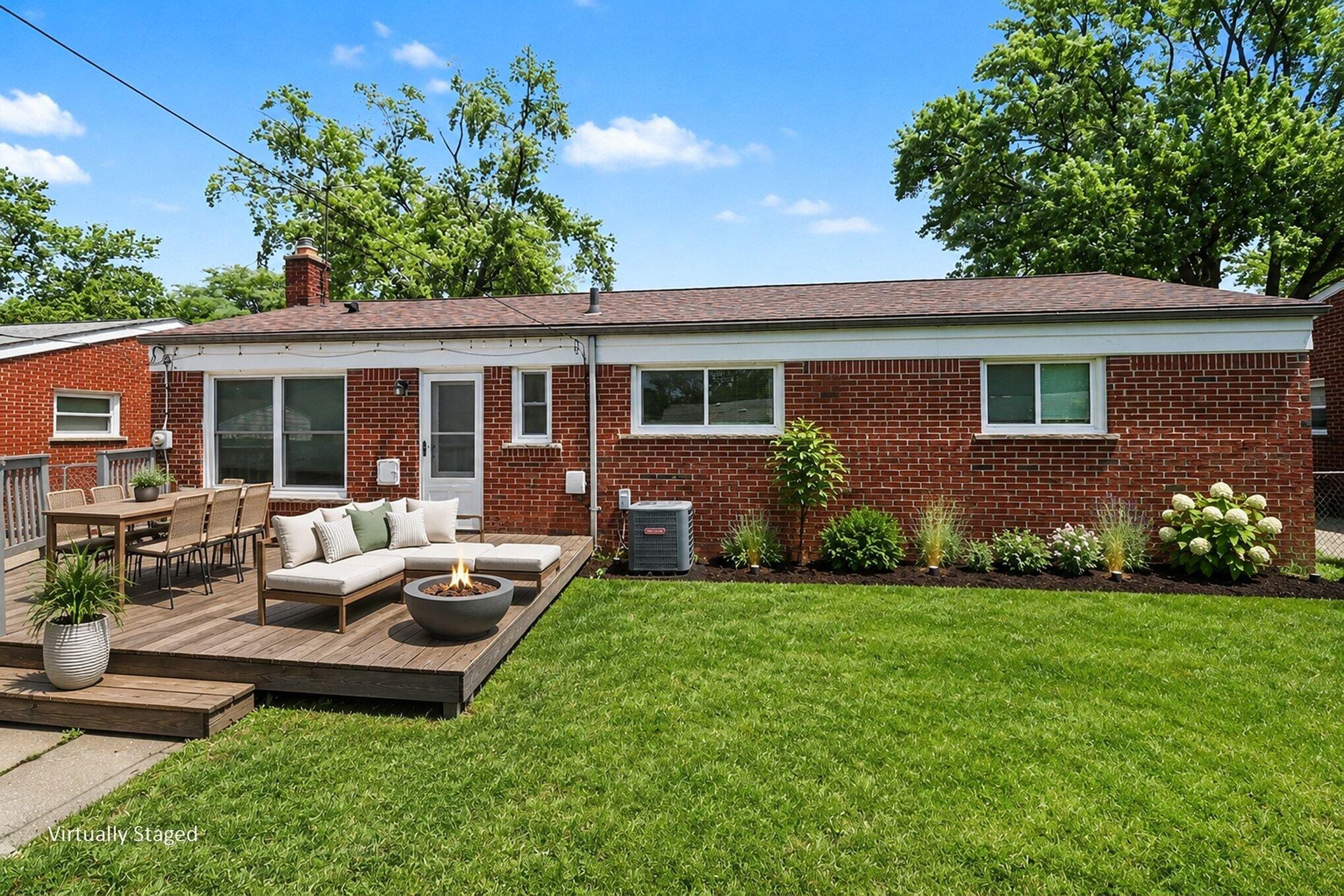 28691 Hales Street Property Photo 19