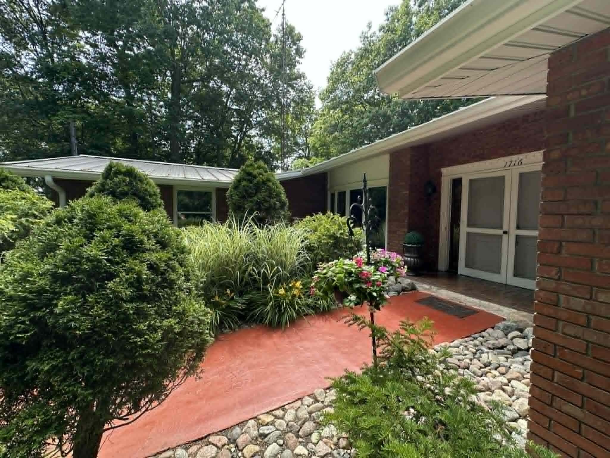 1716 W Benson Road Property Photo 76
