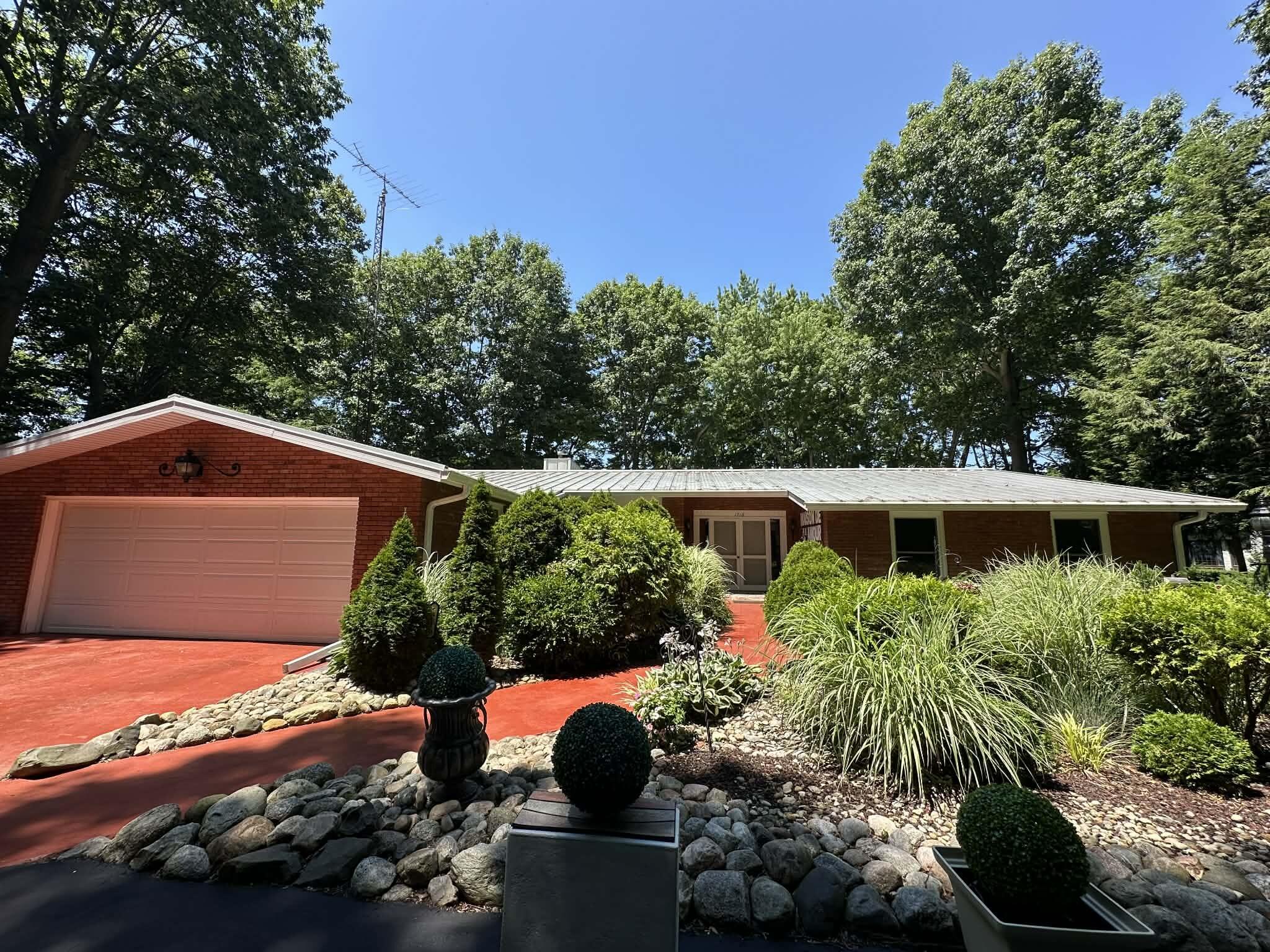 1716 W Benson Road Property Photo 100