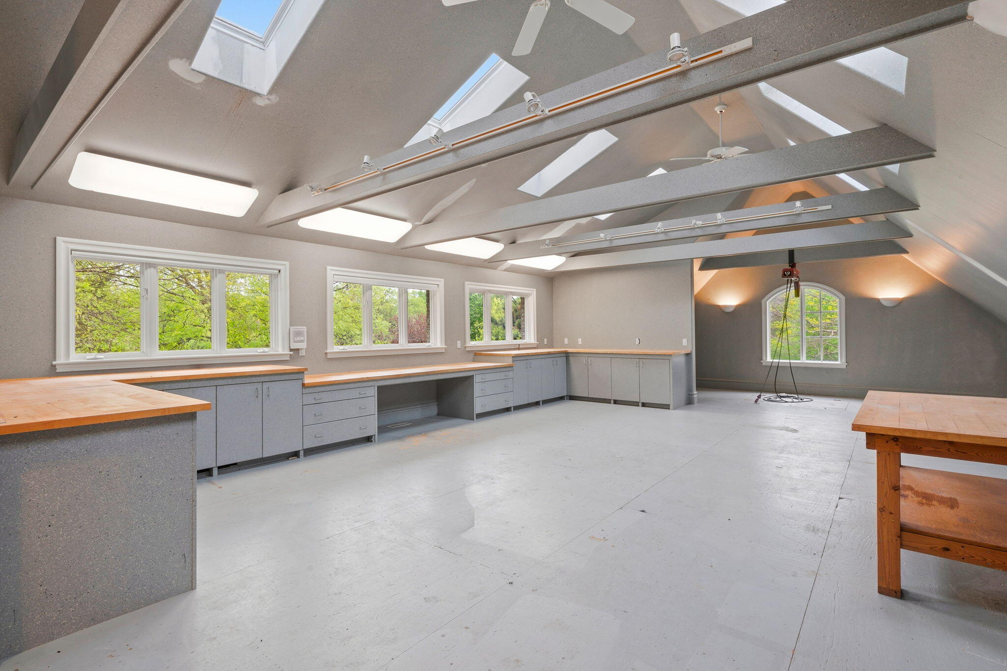 1065 Johnson Street Property Photo 13