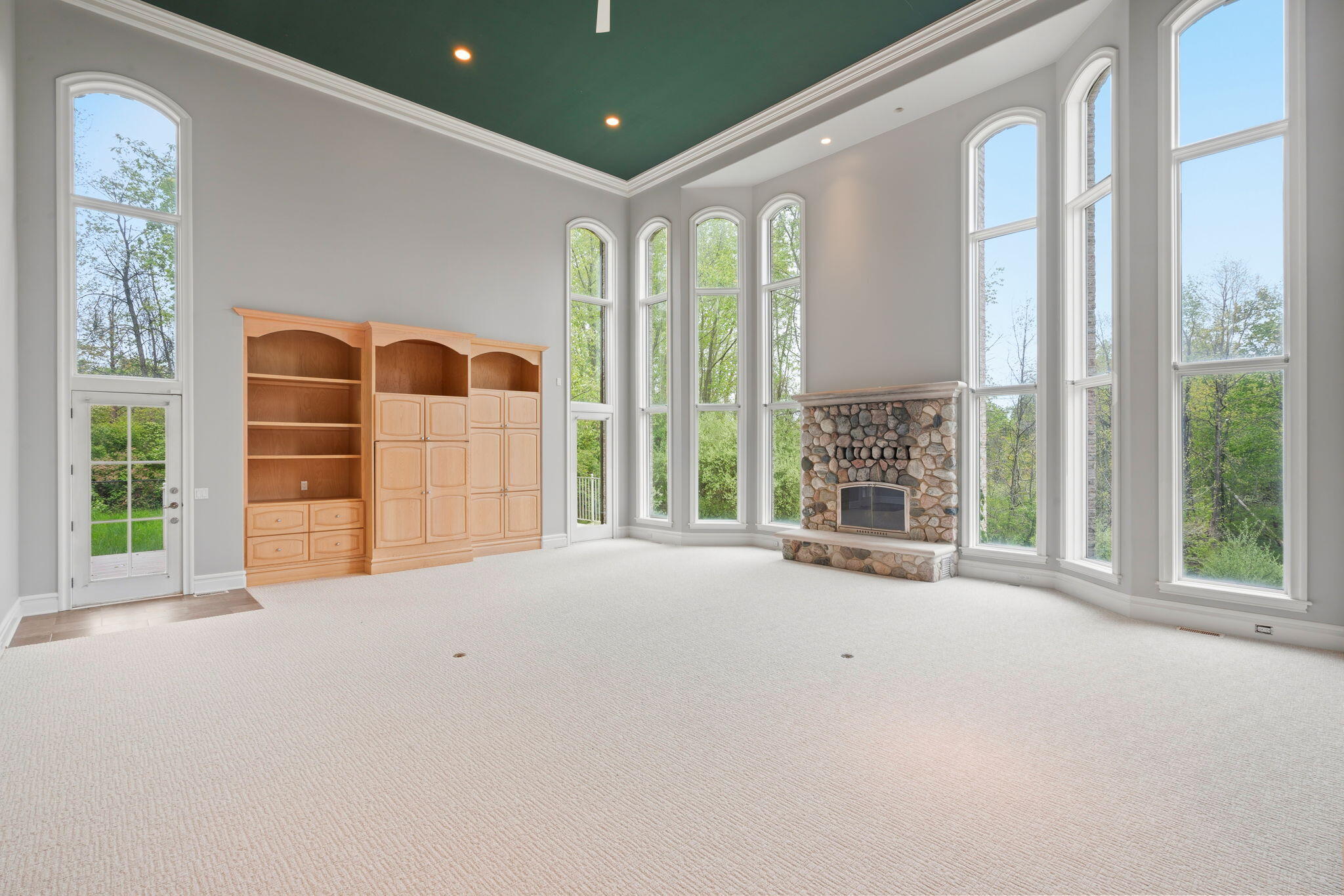 1065 Johnson Street Property Photo 30