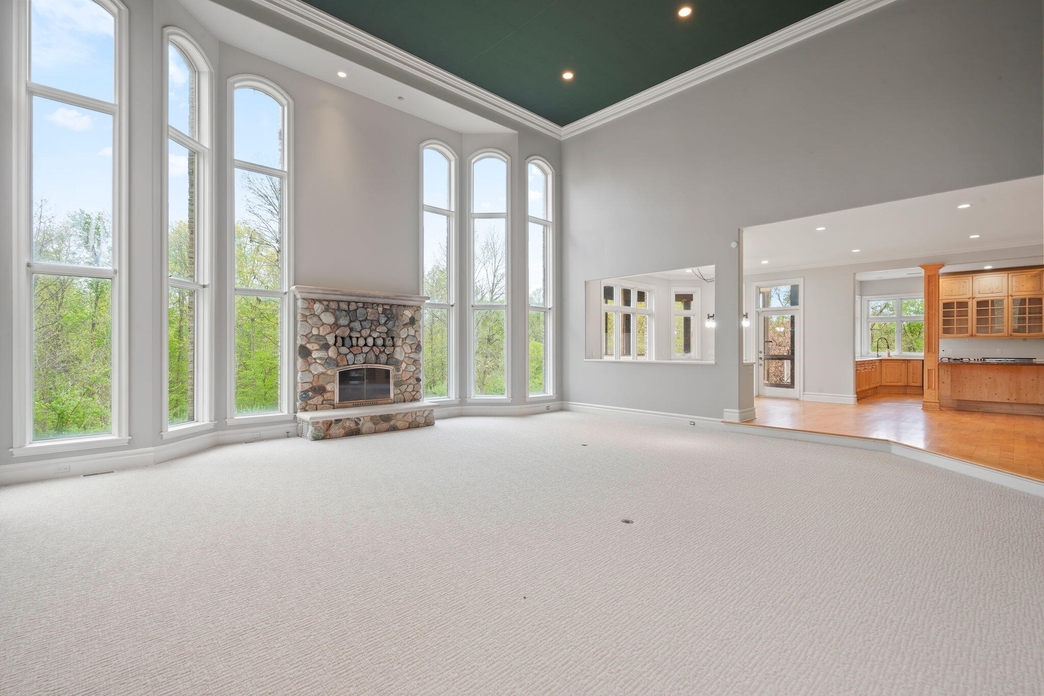 1065 Johnson Street Property Photo 32