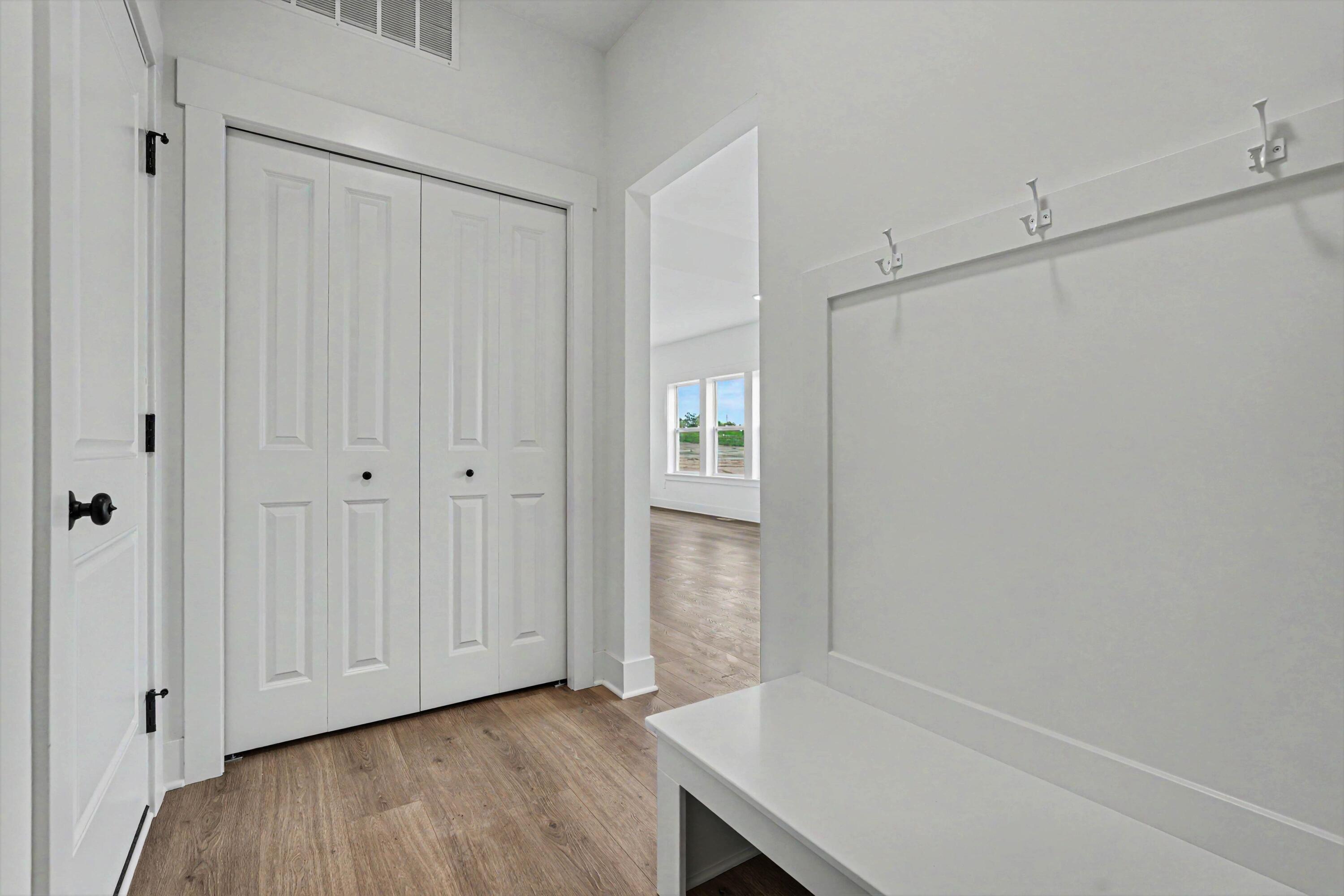 5686 Landrum Trail Property Photo 10