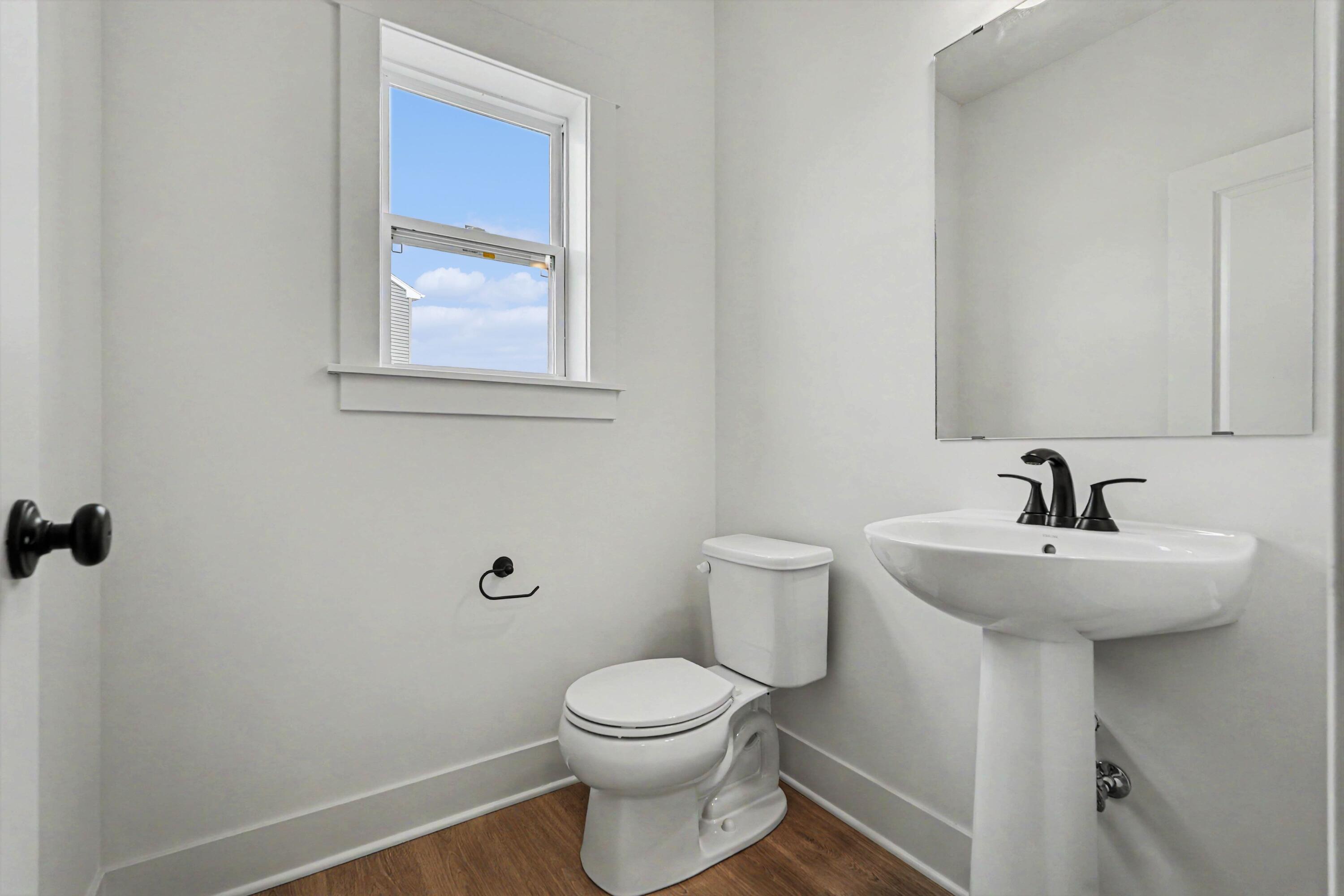 5686 Landrum Trail Property Photo 11