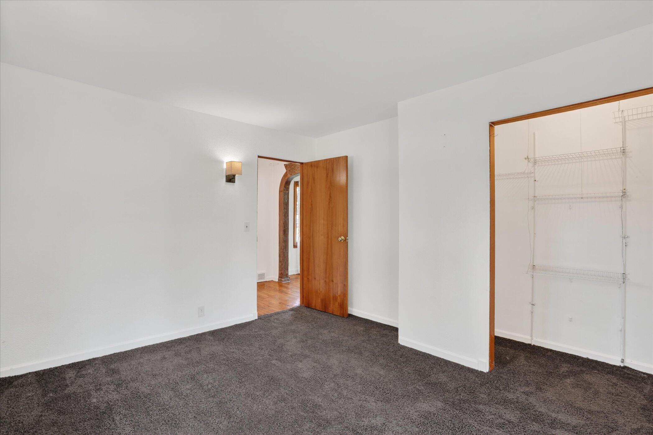 340 Lakeshore Drive Property Photo 20