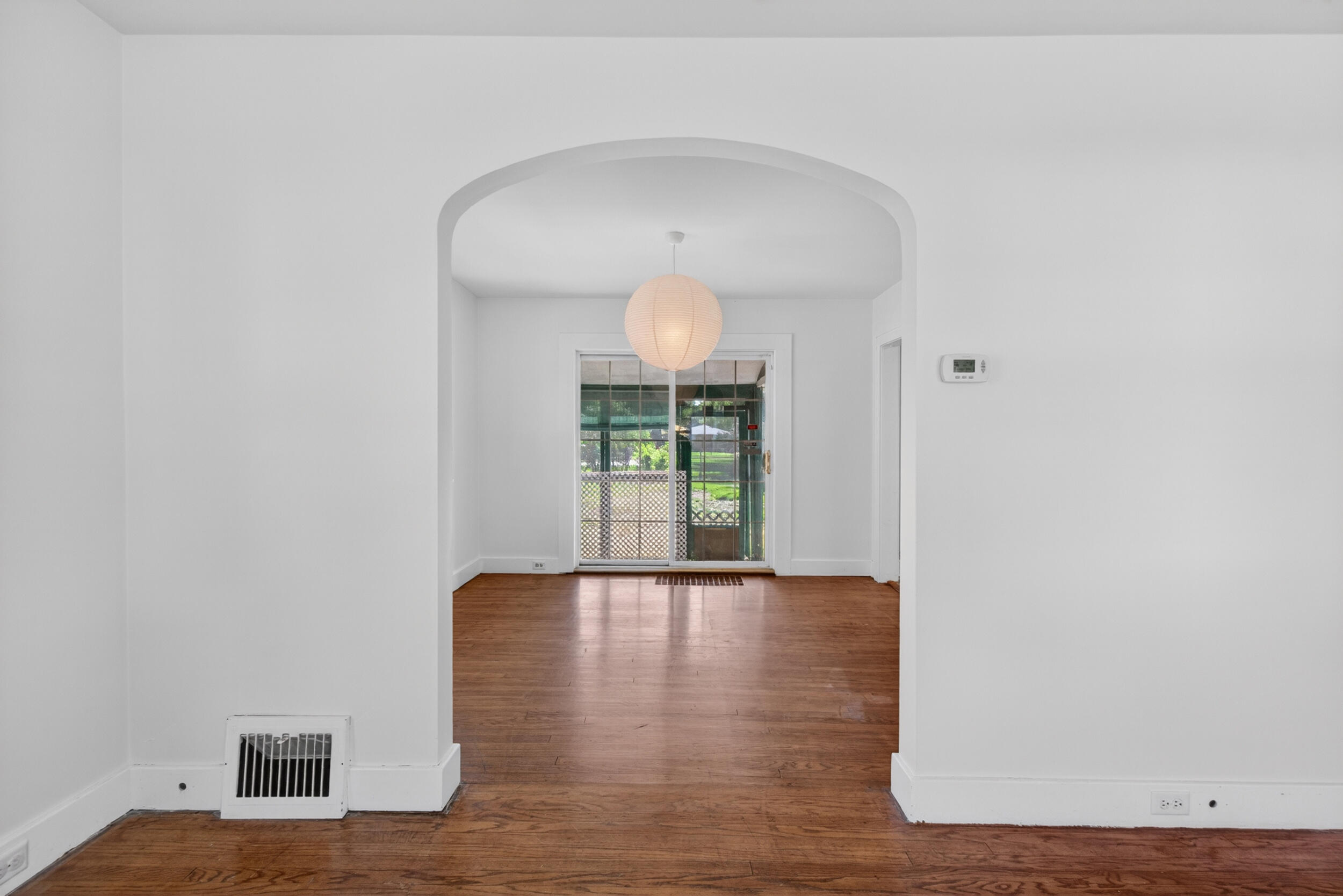 1109 S Webster Street Property Photo 10