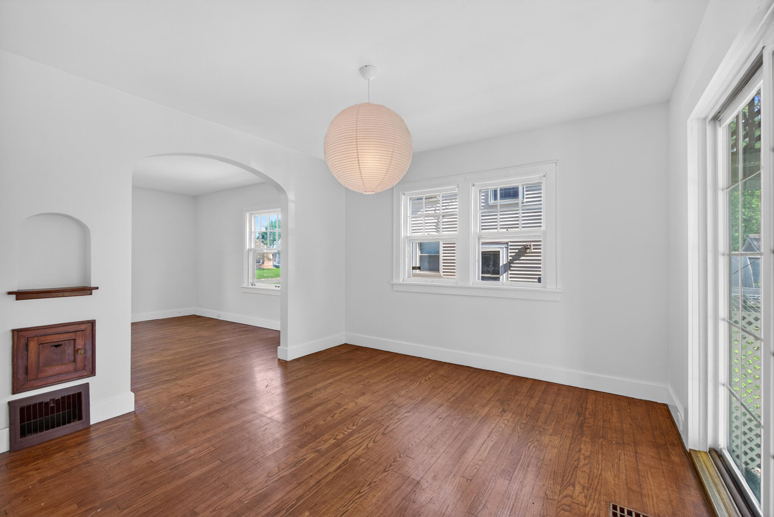 1109 S Webster Street Property Photo 13