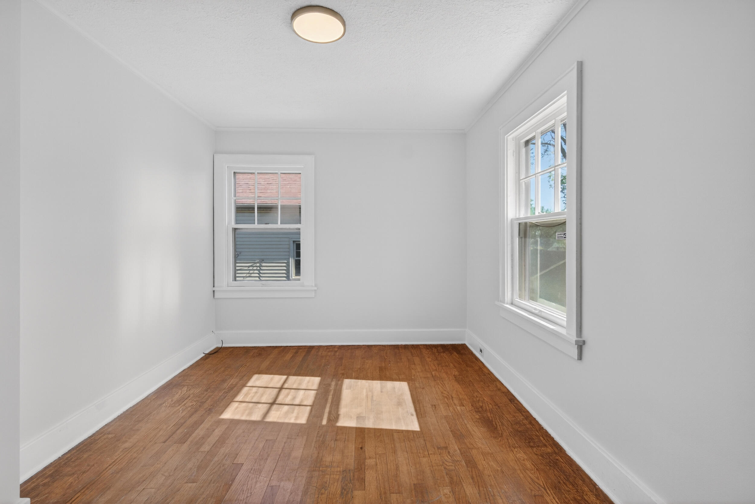 1109 S Webster Street Property Photo 26