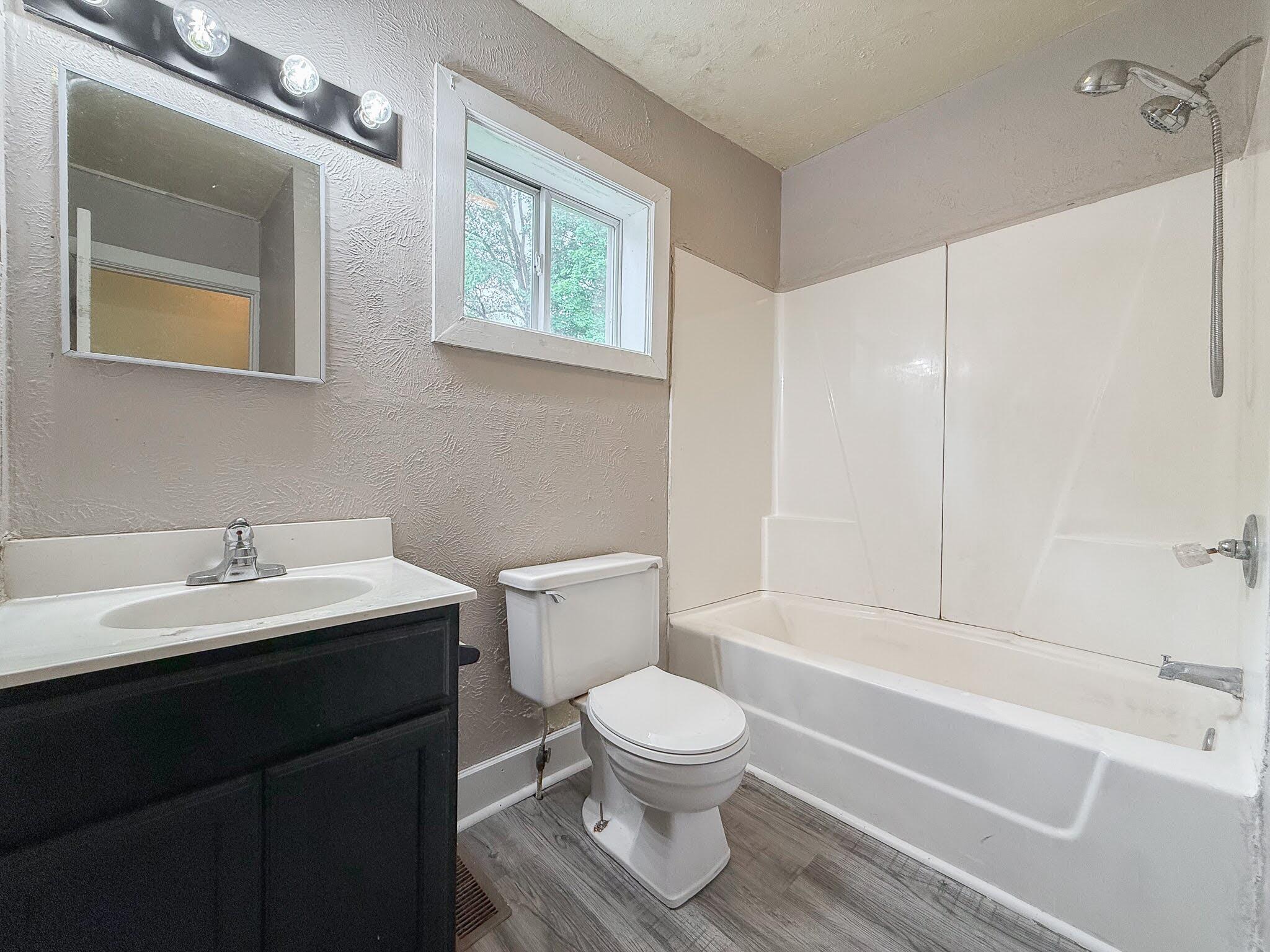 205 Pokagon Street Property Photo 8