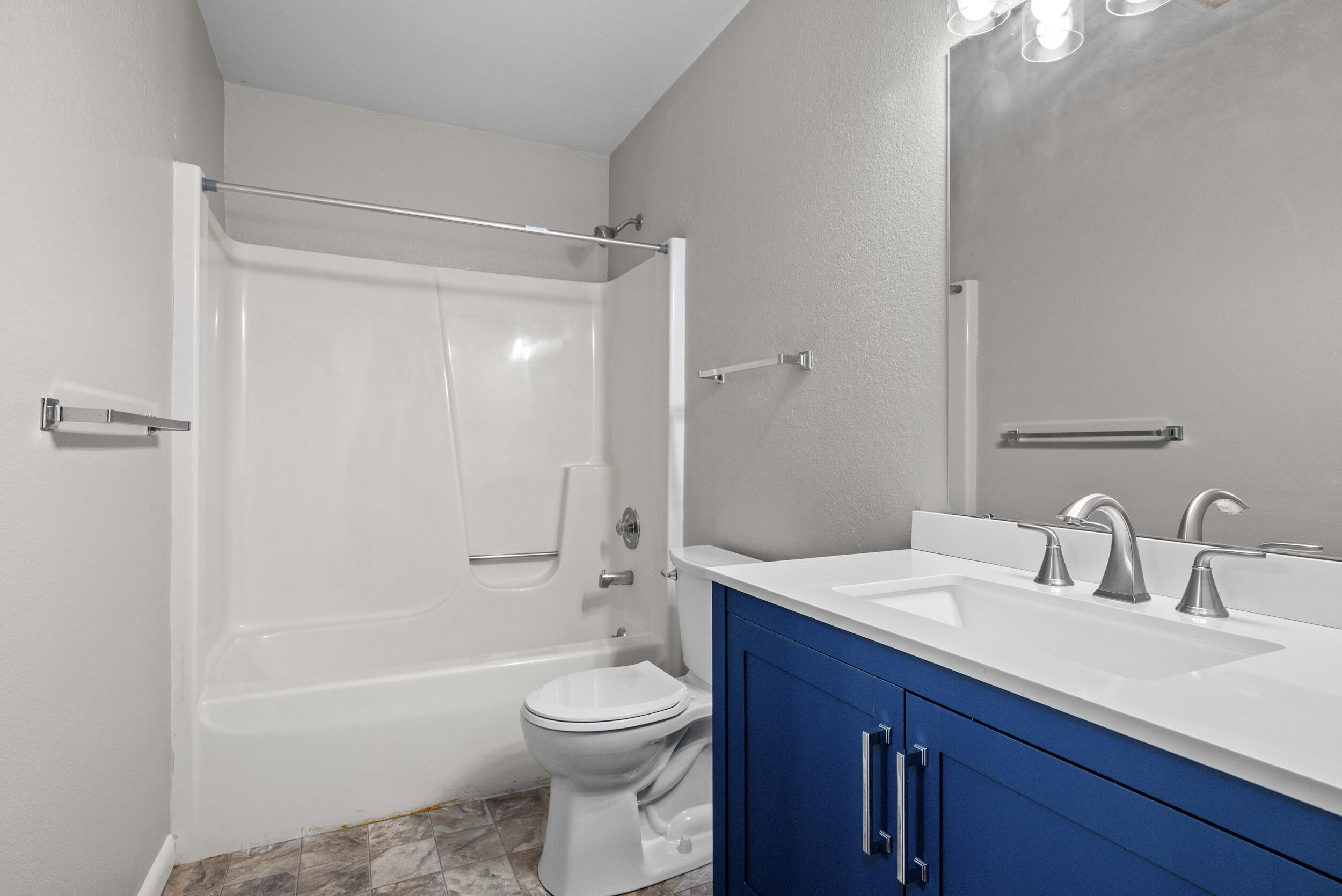 2955 Englewood Avenue Se Property Photo 14