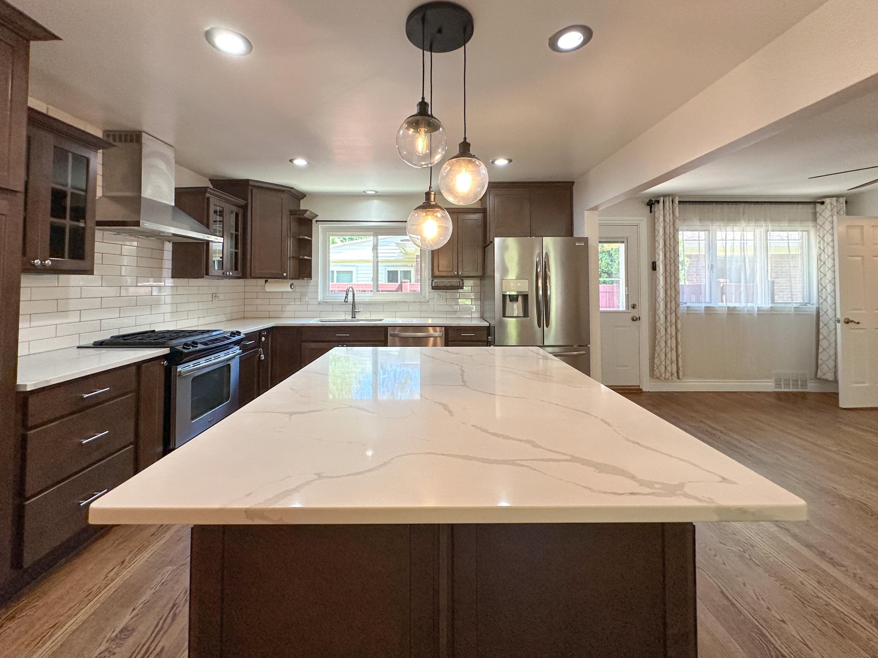 21203 River Road Property Photo 8