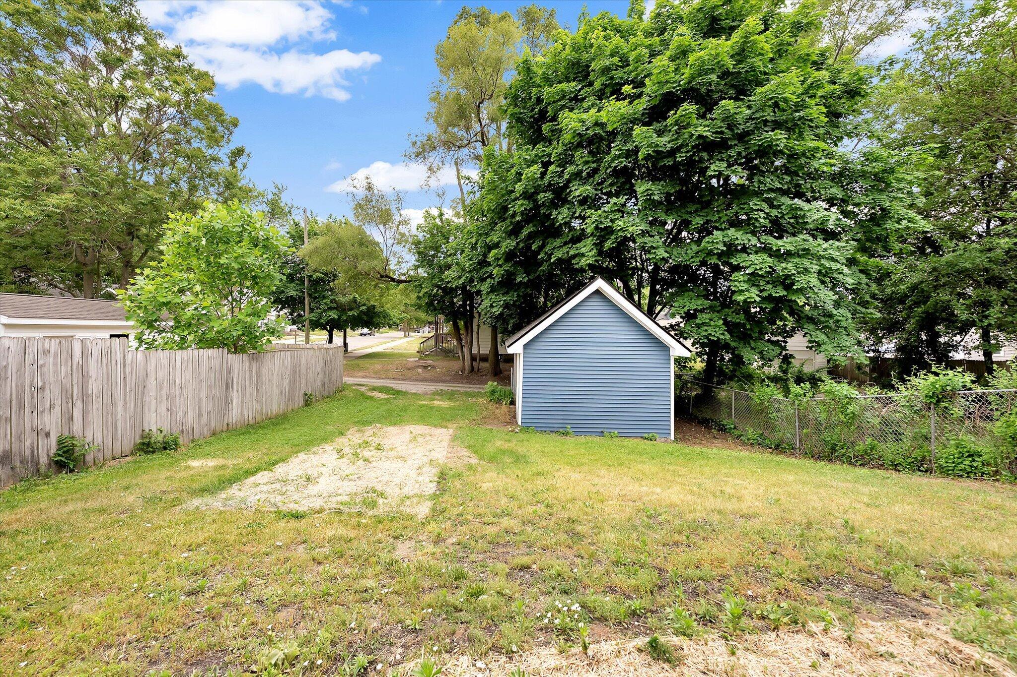 842 Griggs Street Se Property Photo 33