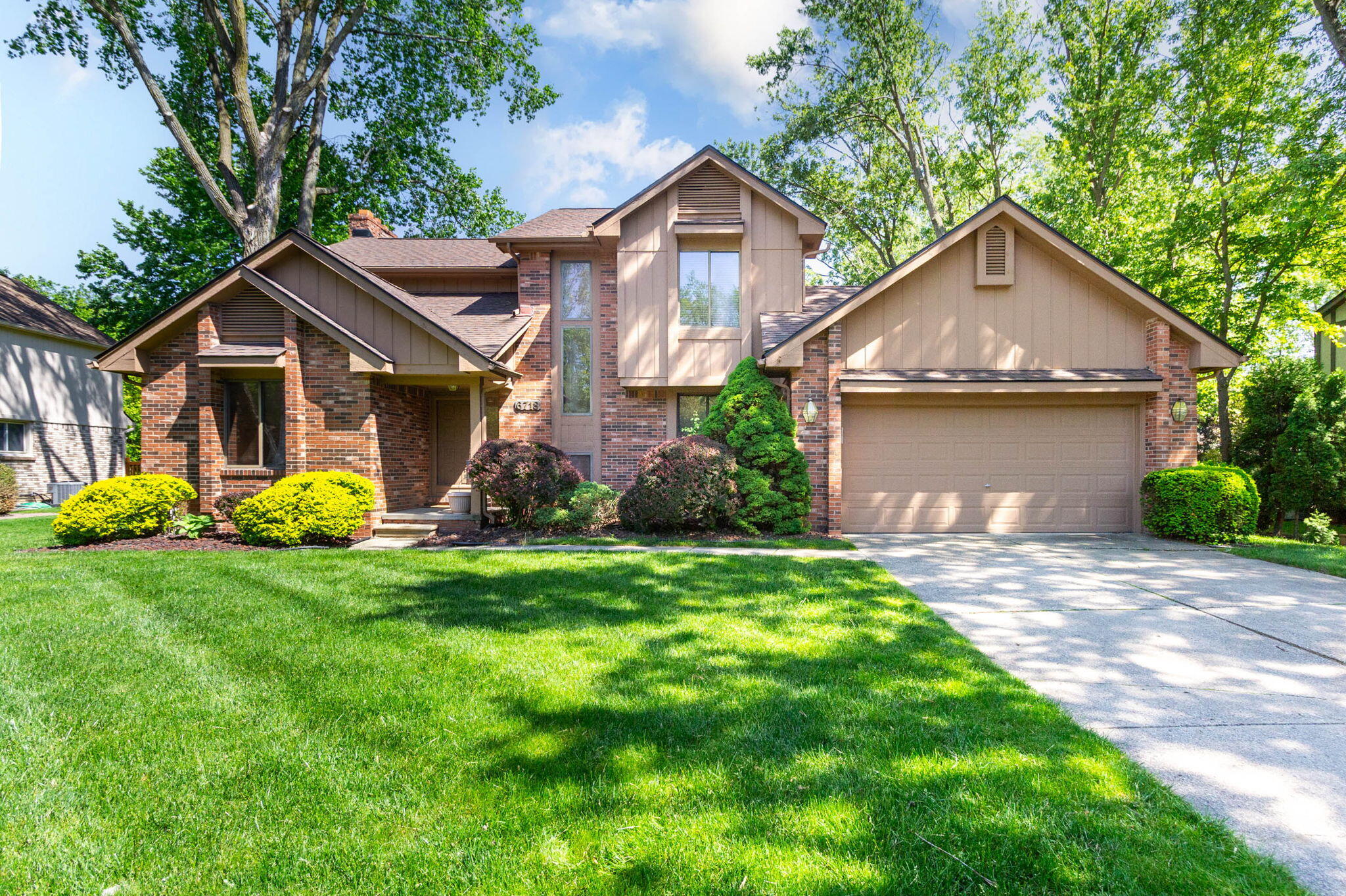 6718 Forest Park Drive Property Photo 1