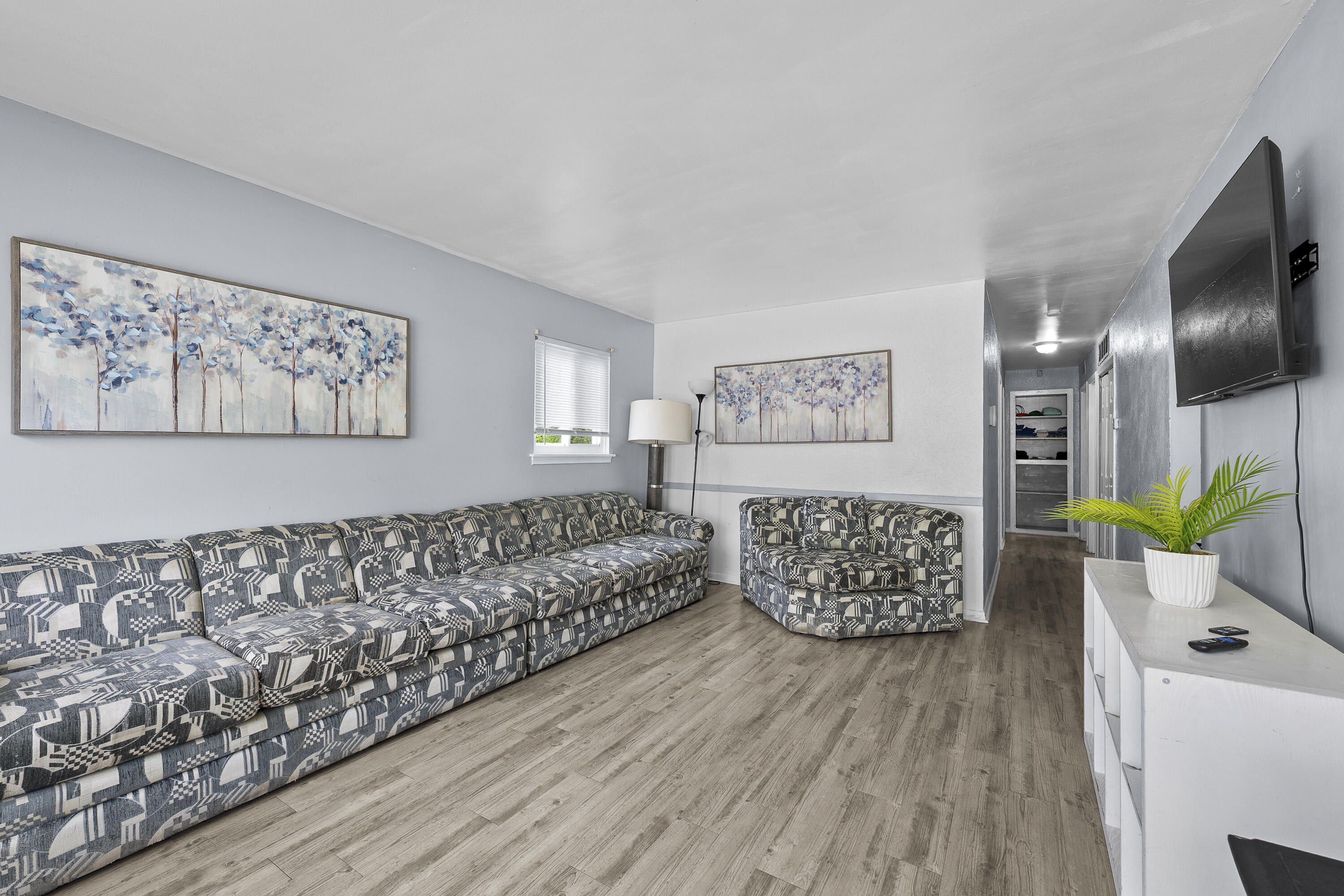 10028 Stahelin Avenue Property Photo 4