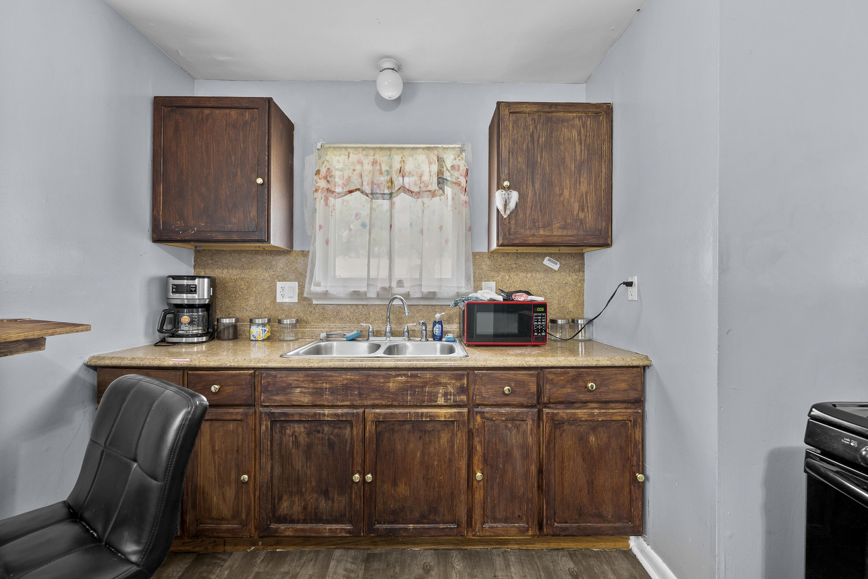 10028 Stahelin Avenue Property Photo 10
