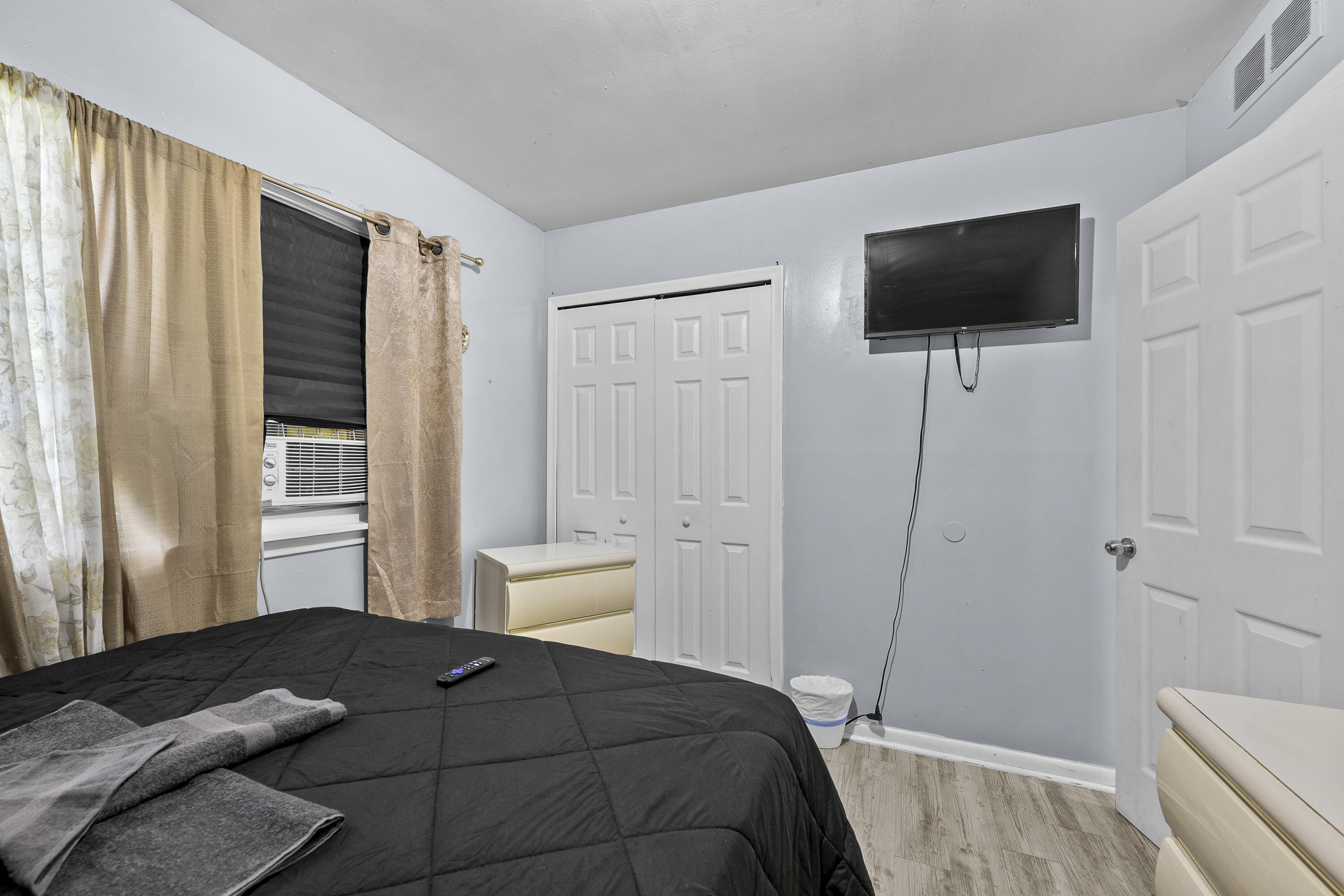 10028 Stahelin Avenue Property Photo 16
