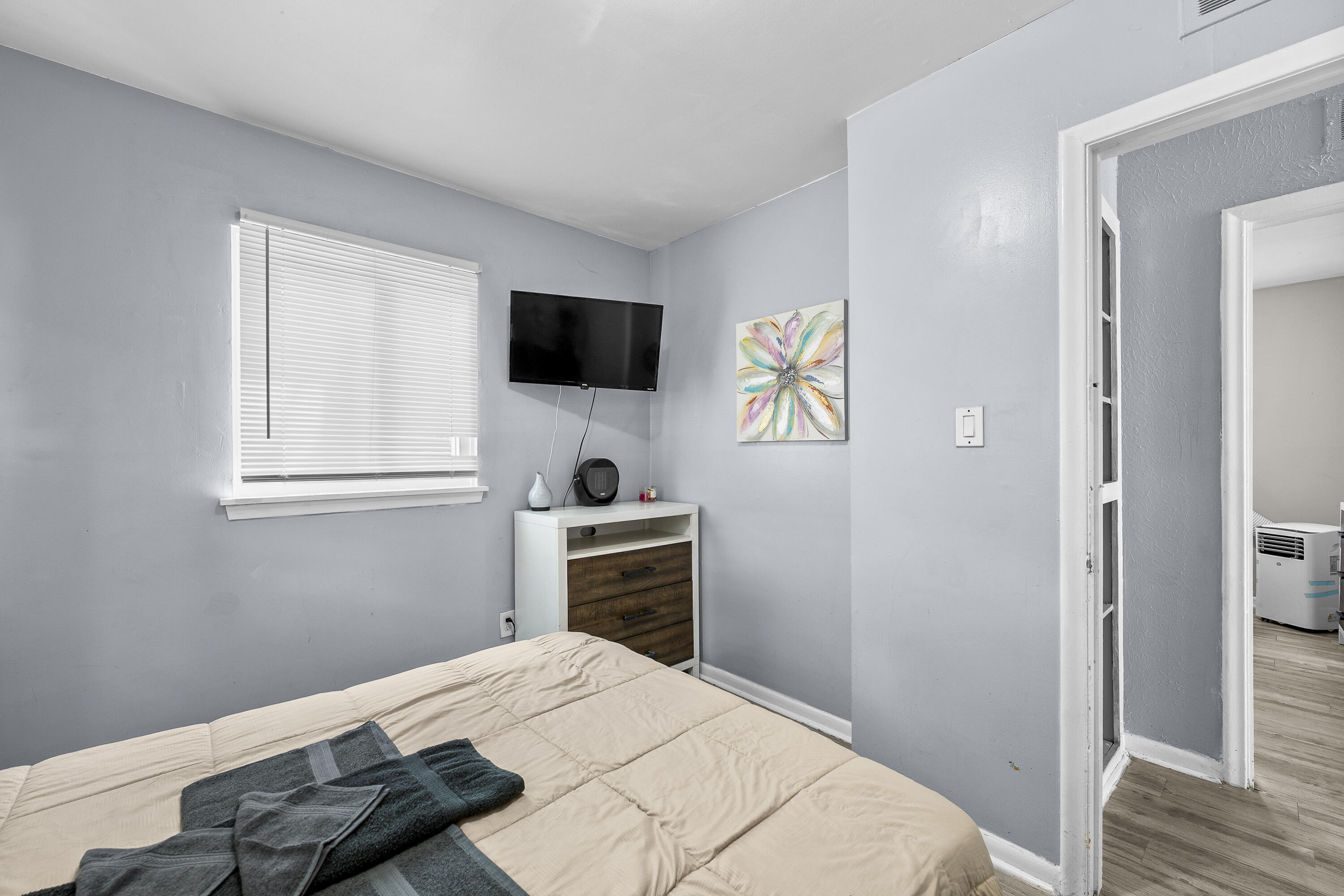 10028 Stahelin Avenue Property Photo 21
